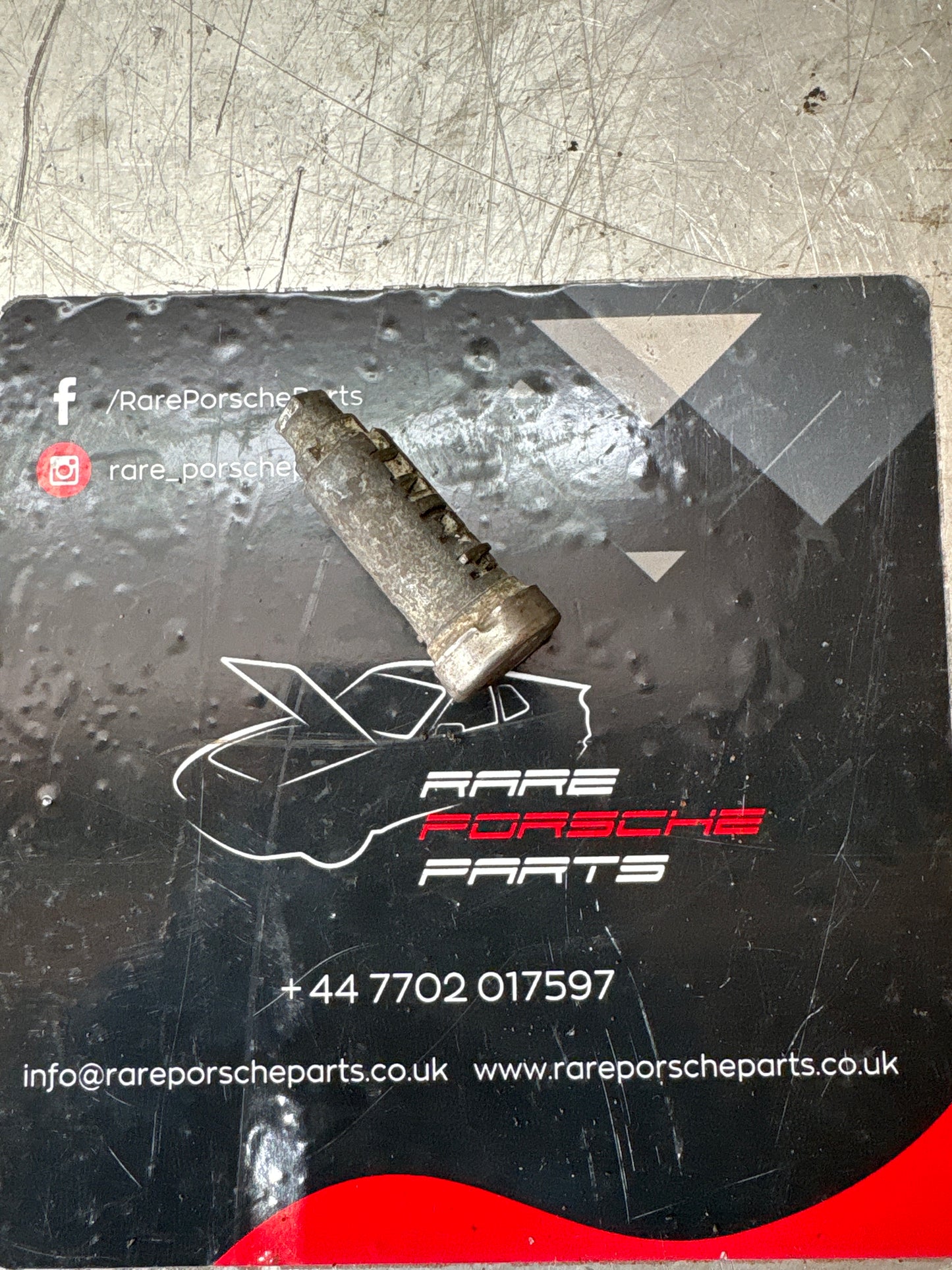 Porsche early 924 door lock barell cylinder, without key, for spares or repair