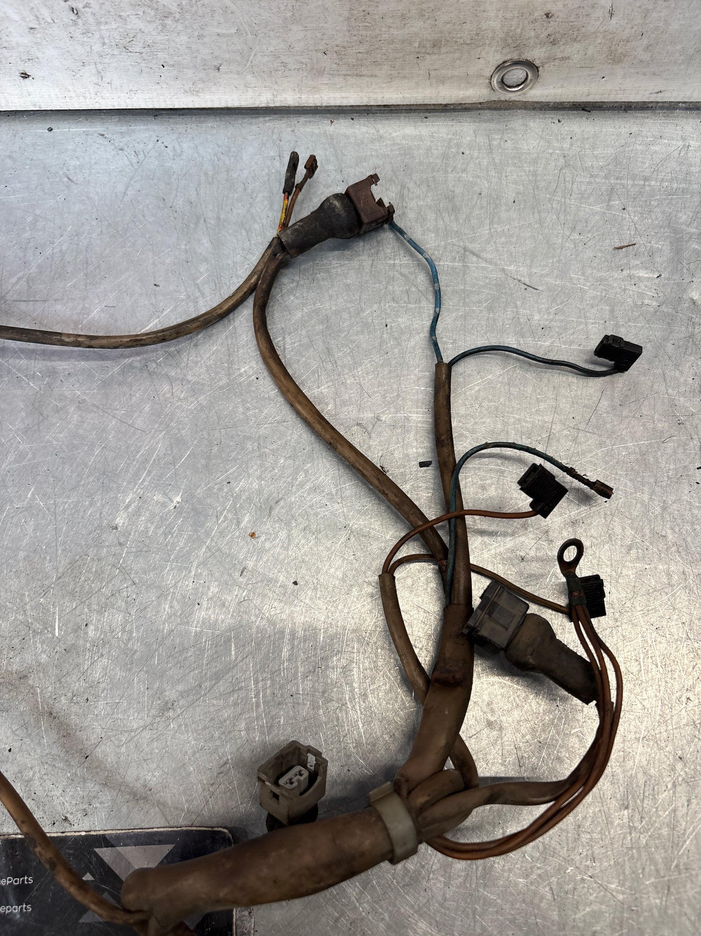 Porsche 924 80-85.5 Engine loom, used 477971761D