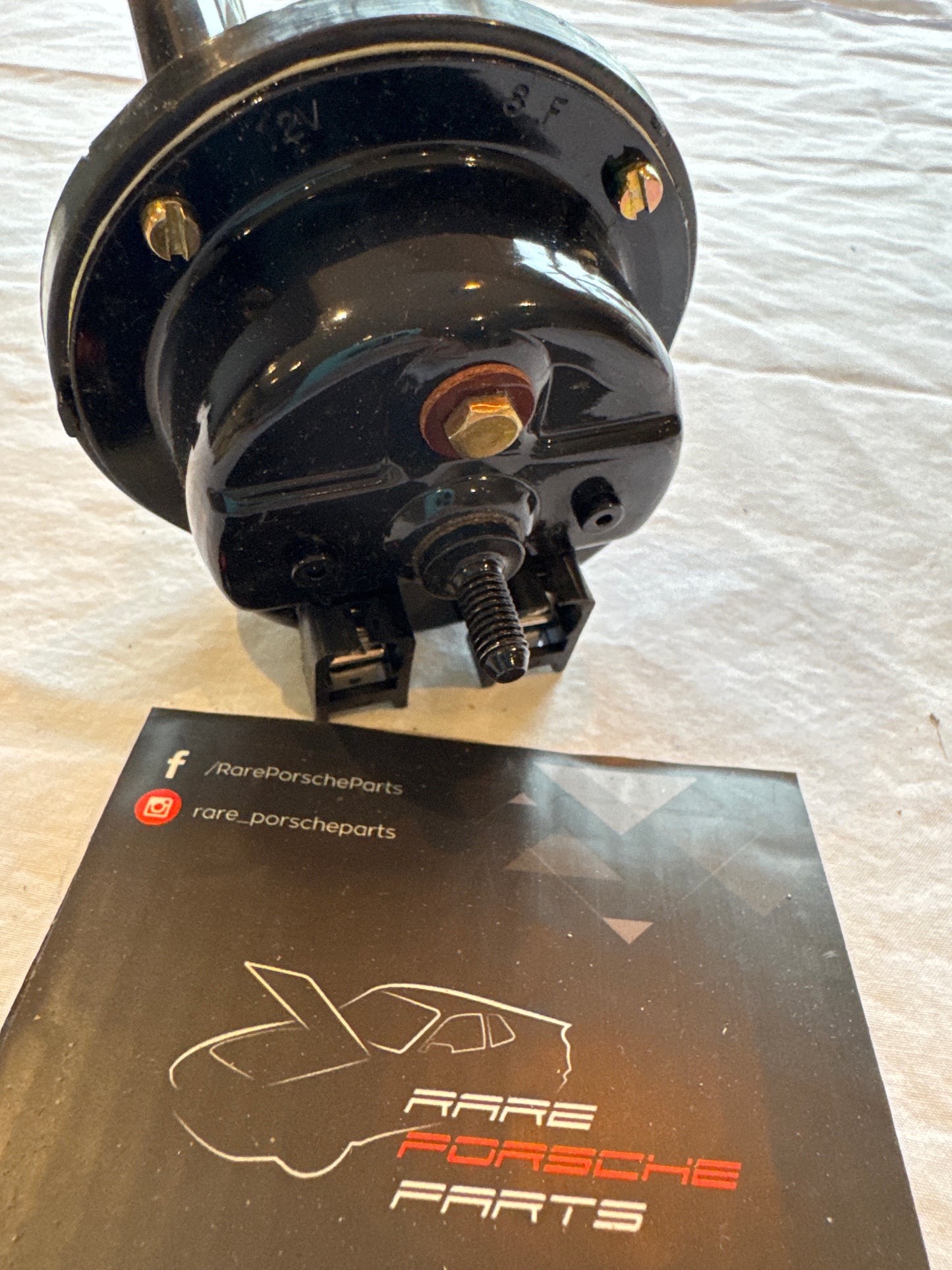 Porsche 928 fanfare horn 91163510120 NOS