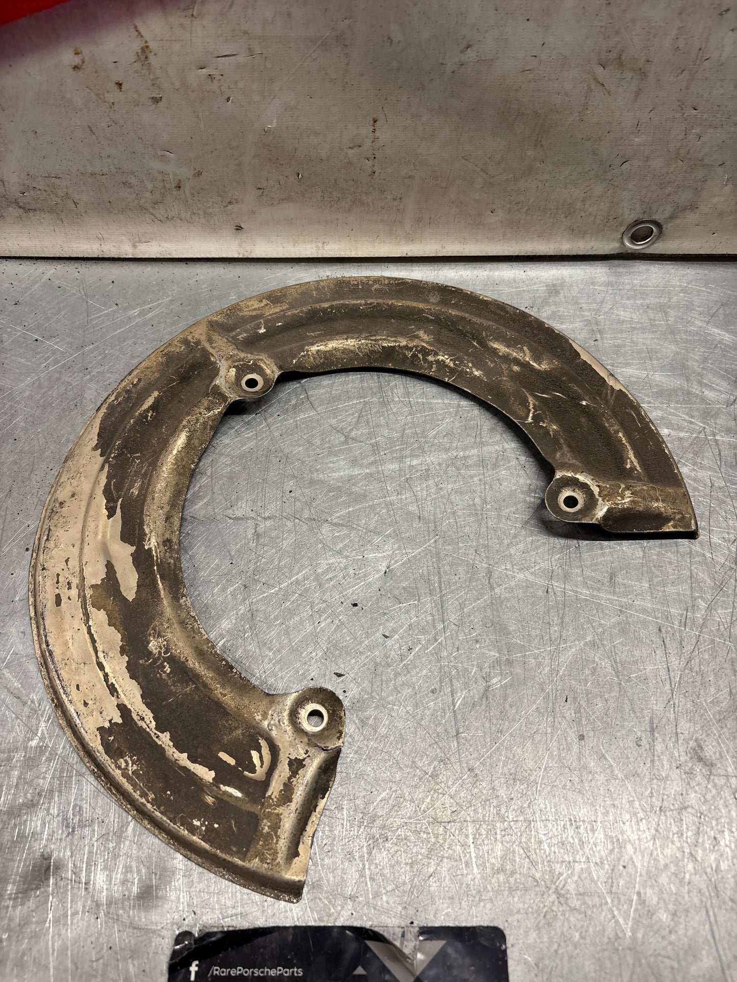 Porsche 944 / 911 rear disc backing plate 95135280100 / 96435280101