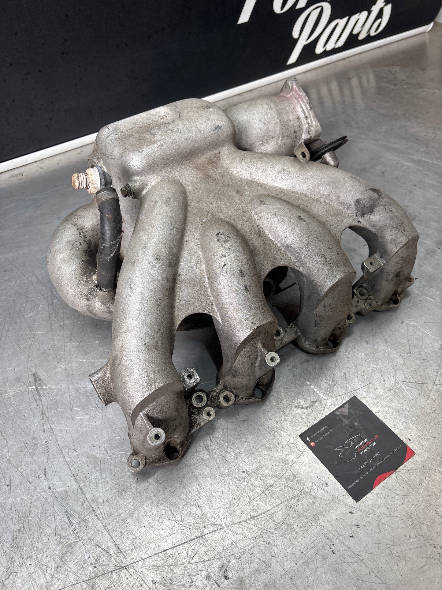 Porsche 968 3.0 intake manifold M44/43 9441103354R, used