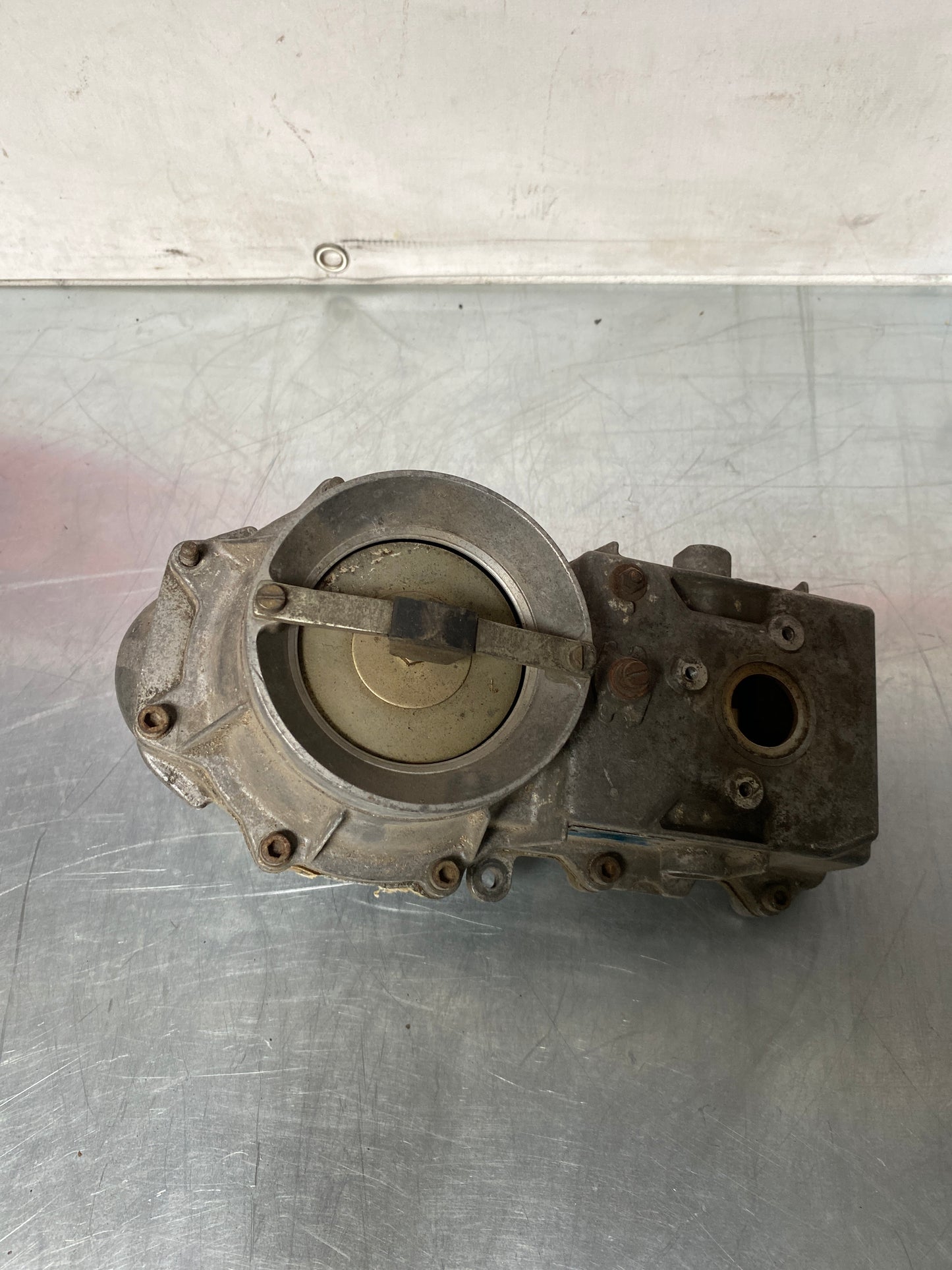 Porsche 924 Turbo 0438120141 / 9311101354R air flow sensor