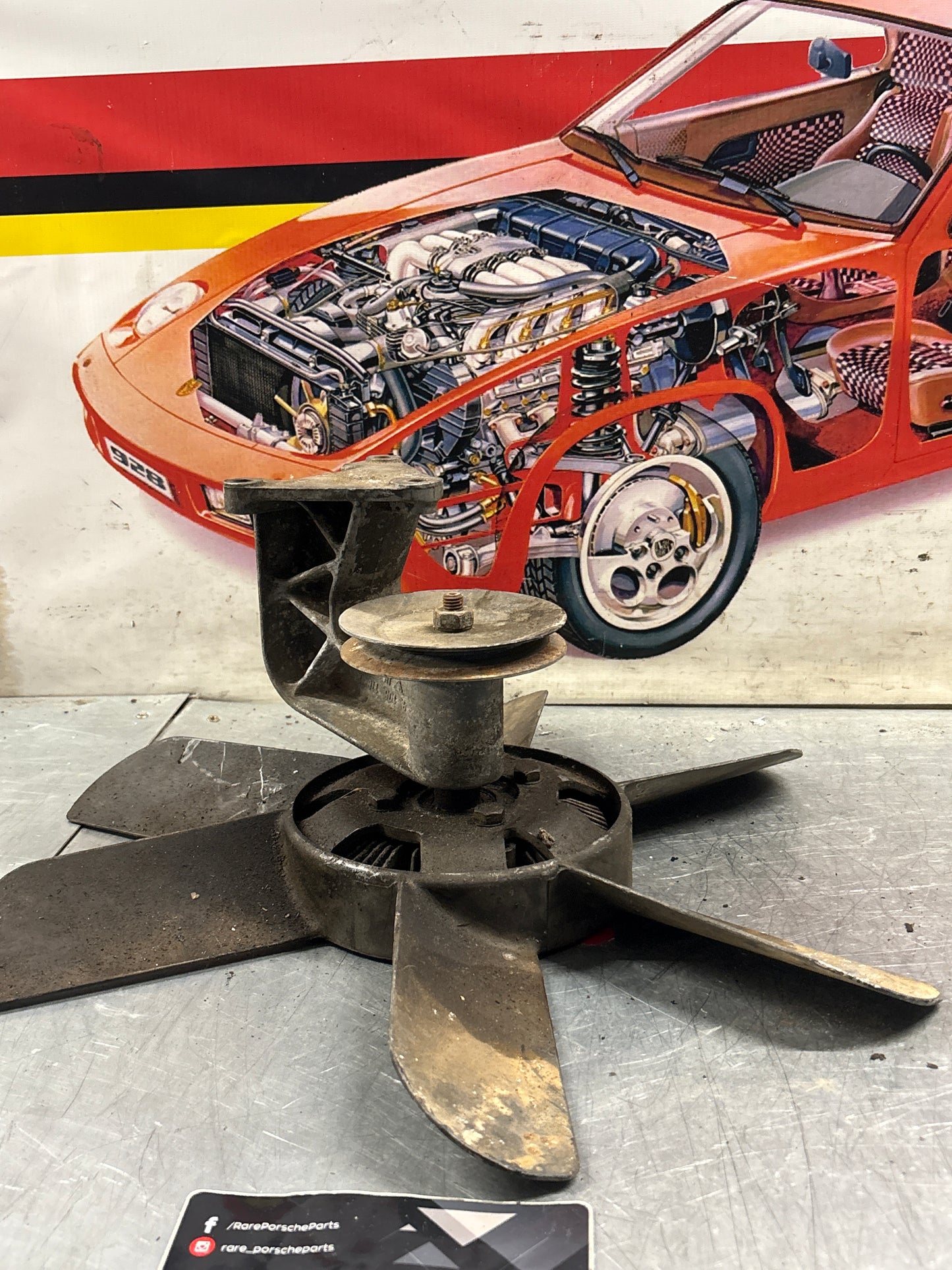 Porsche 928 Engine cooling viscous fan with bracket used 92810613701, 9281061101R