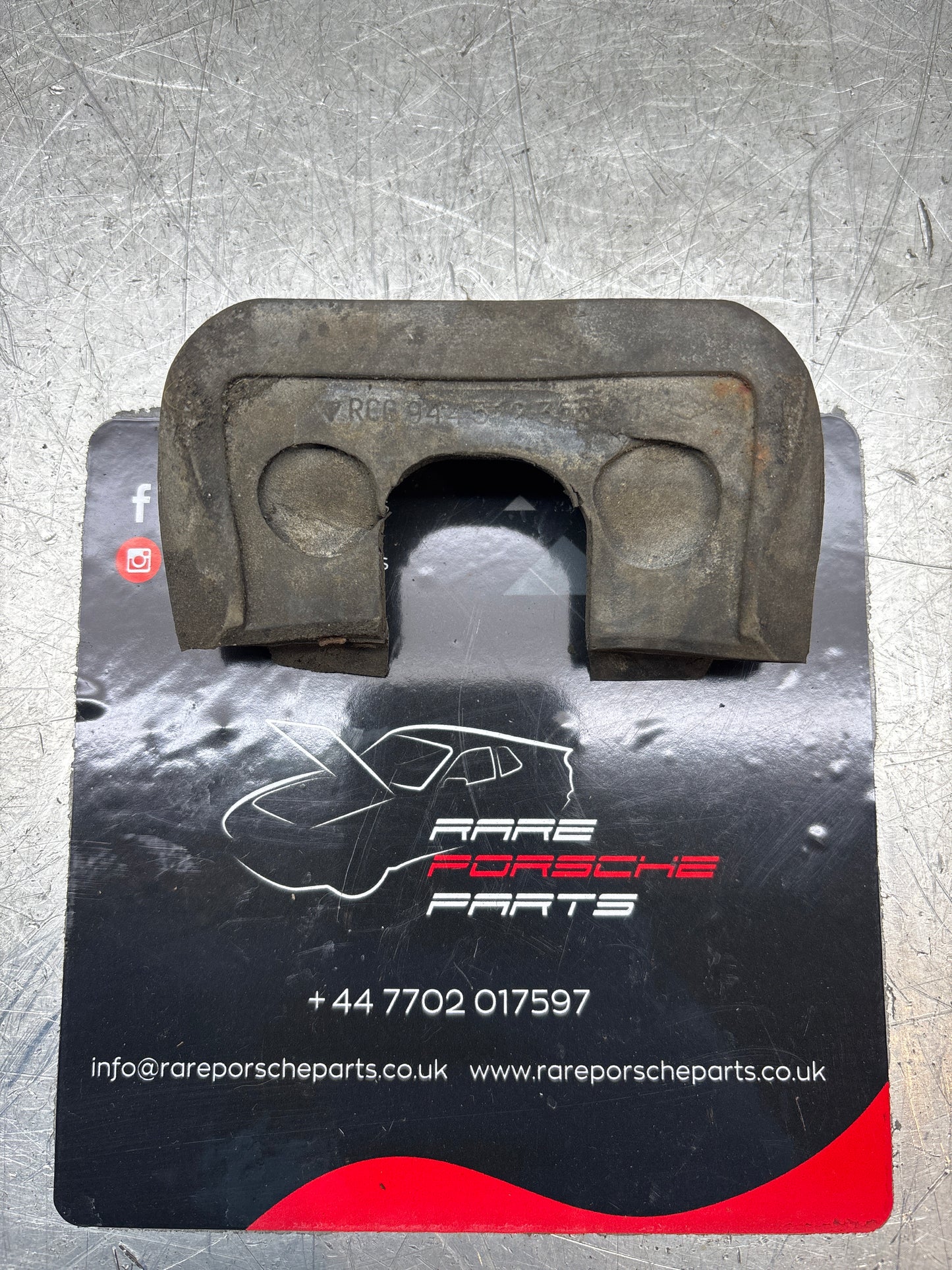 Porsche 944, S2/ 924S left tailgate latch pin gasket rubber, used 94451236501