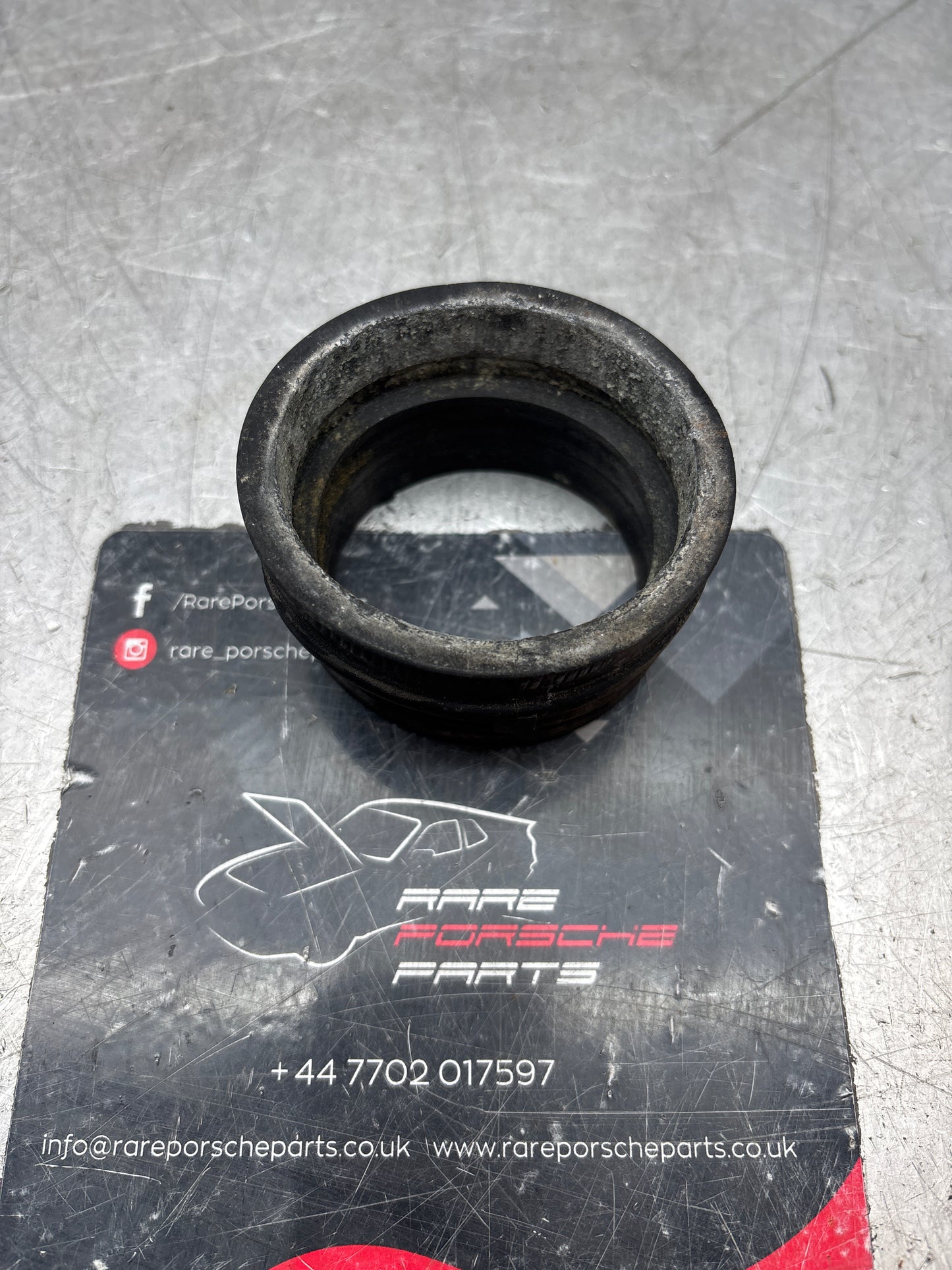 Porsche 944 Turbo air intake hose, used 95111037101