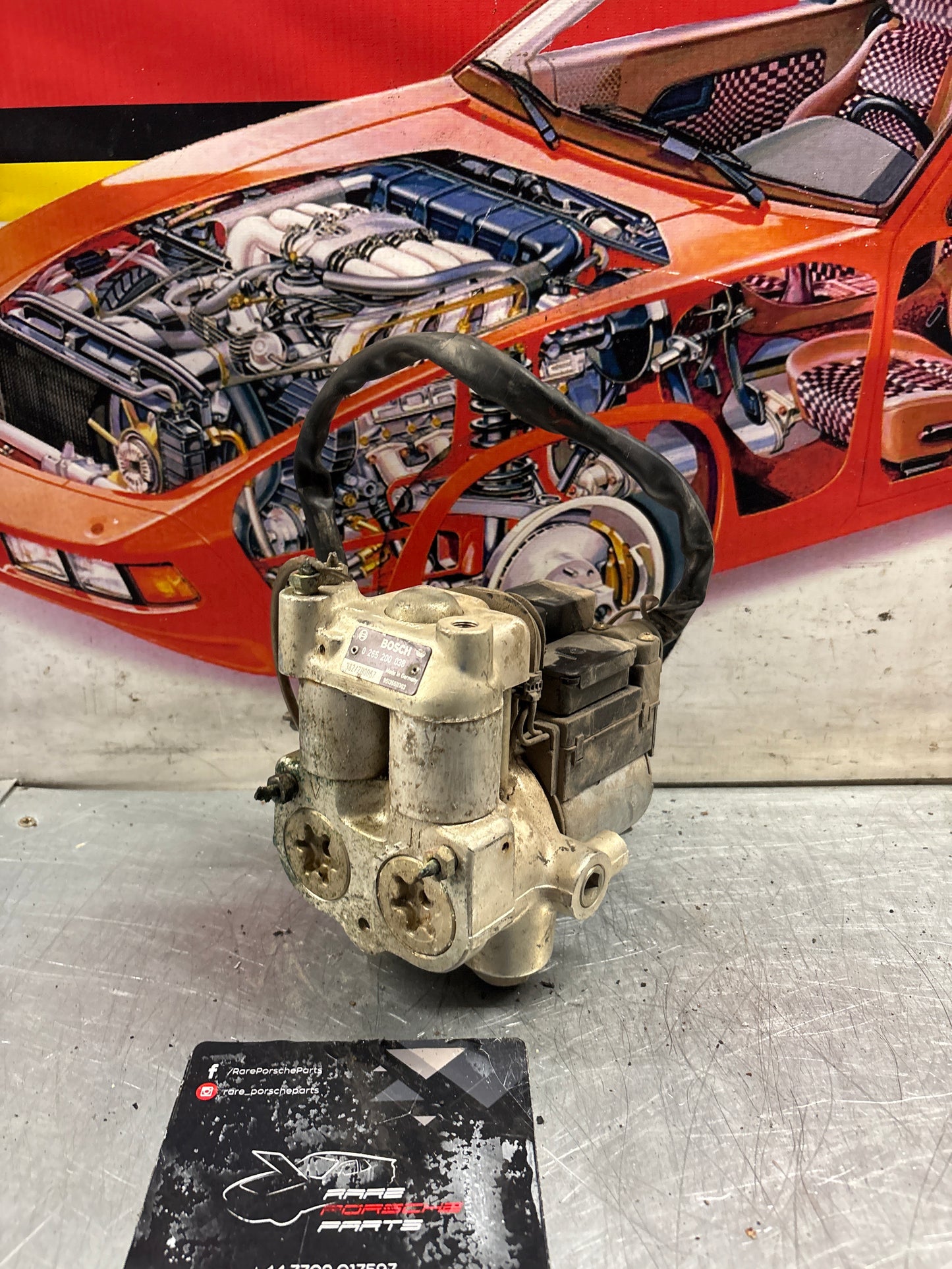 Porsche 944 Turbo Bosch ABS pump, used 0265200038 / 95135511303
