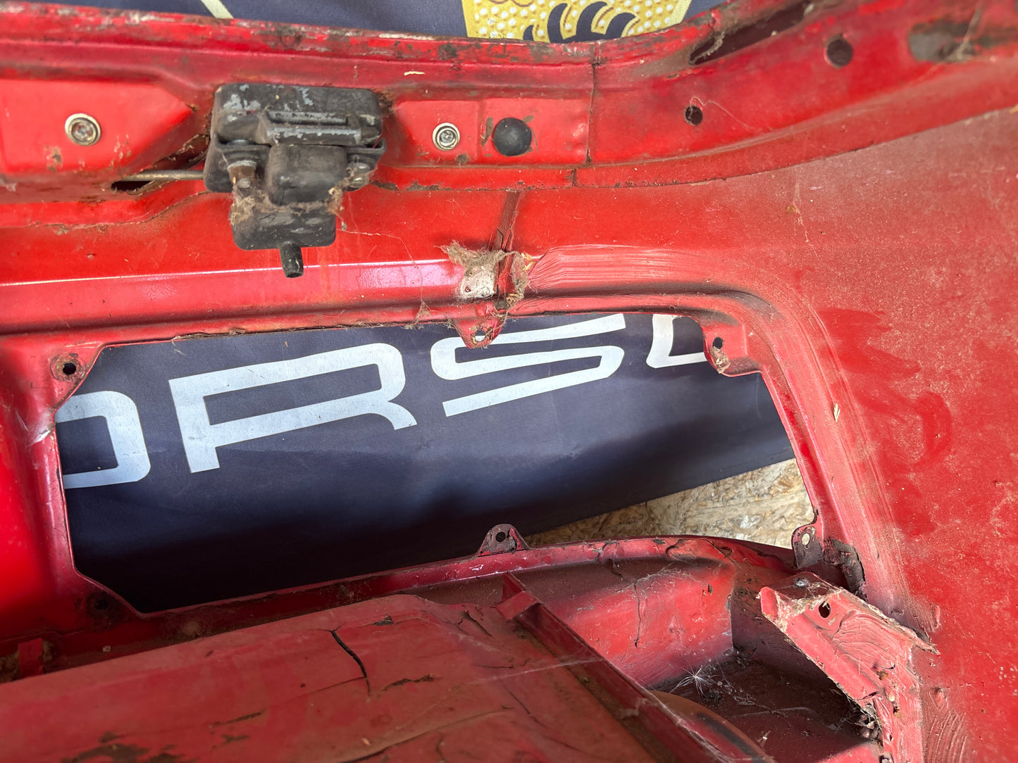 Porsche 924 rear end cut 94450303701, used