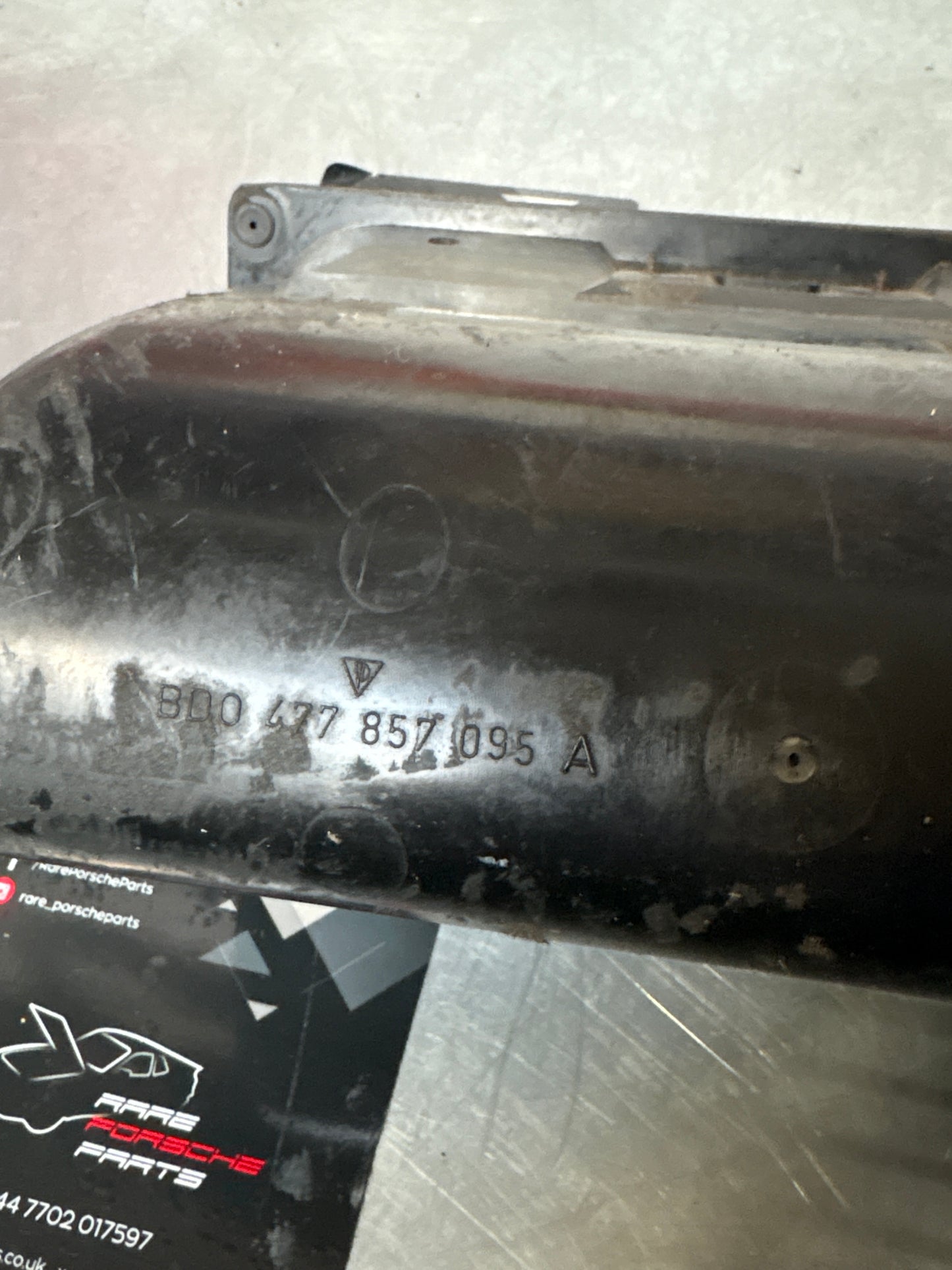 Porsche 924 glovebox with black door, used 477857095A