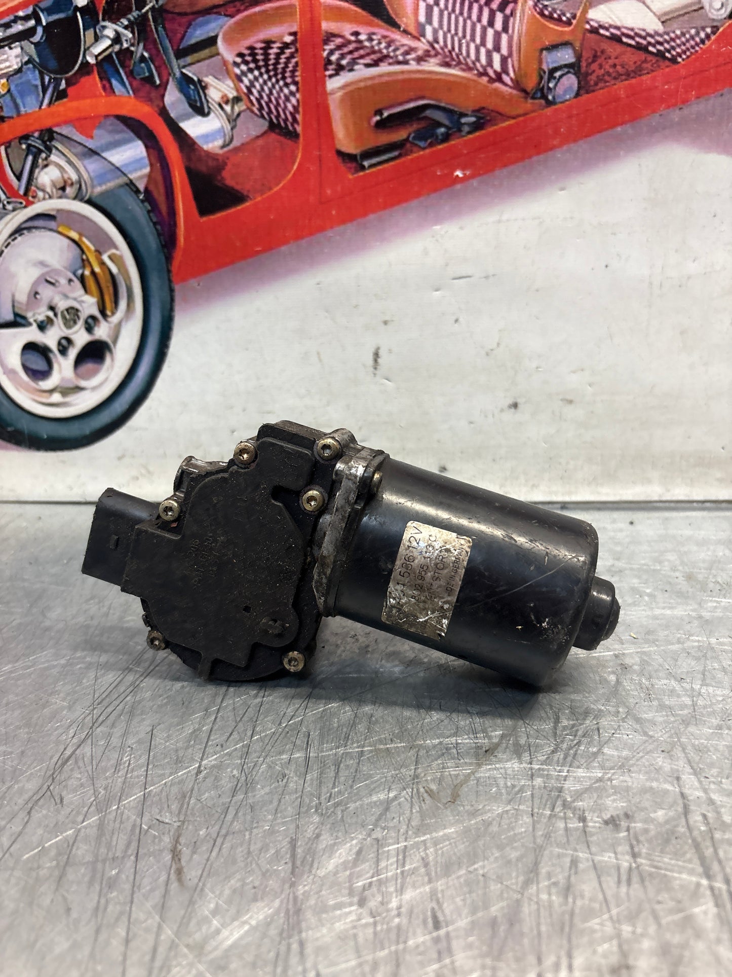 Porsche 911 964 wiper motor, used 0130821797