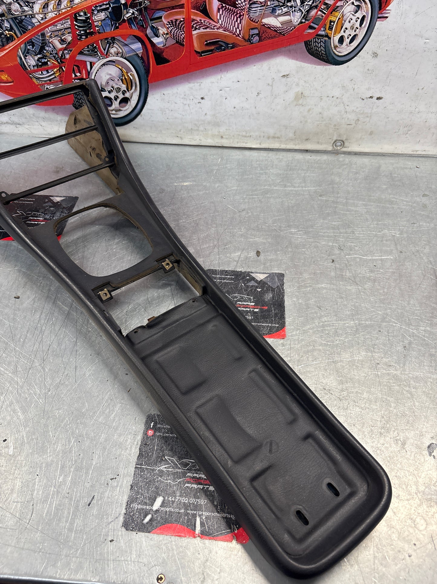 Porsche 944 centre console marine blue 94455205100 used