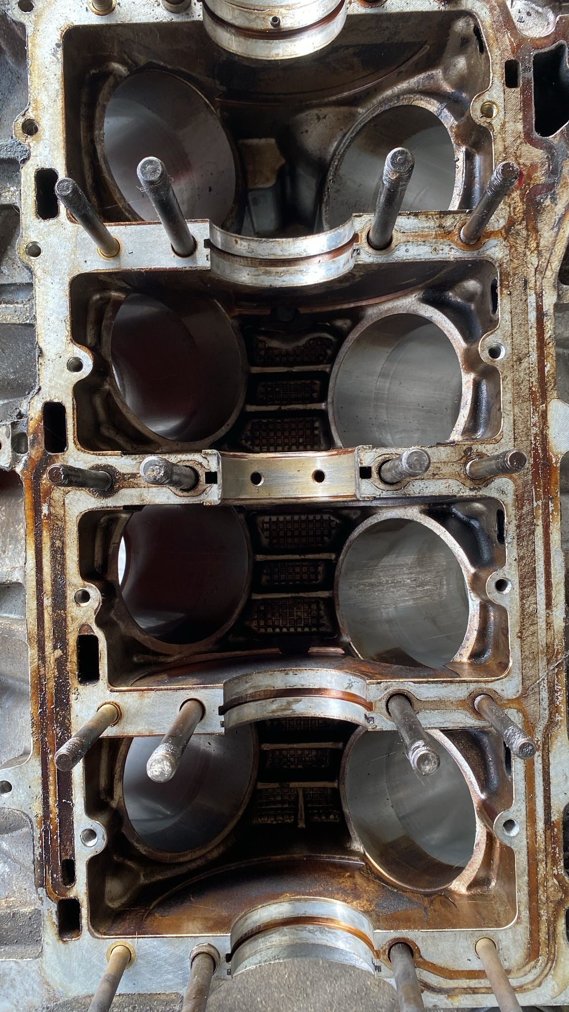 Porsche 928 M28/12 4.7 engine block for spares or repair