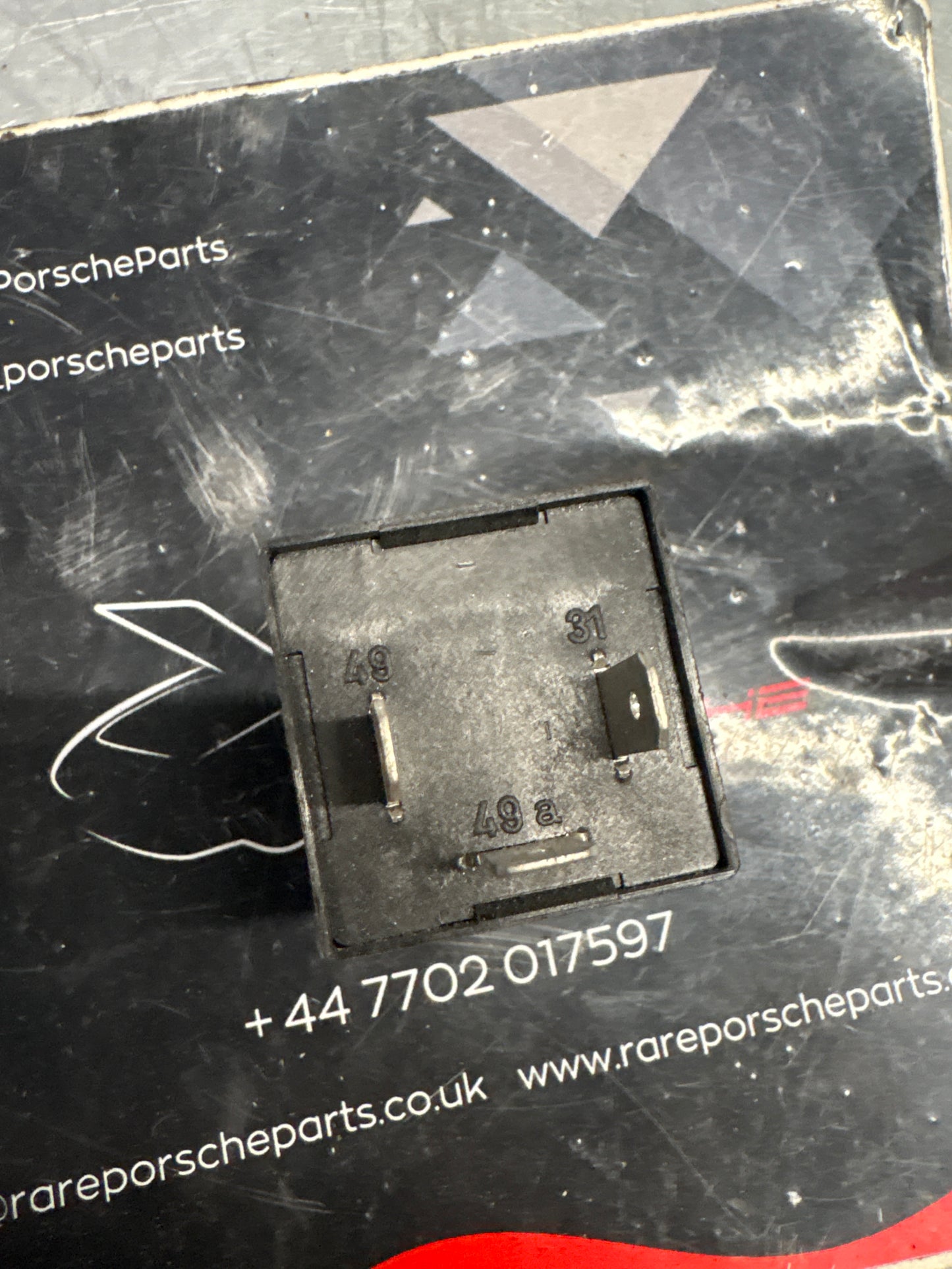 Porsche 911 964 hazard flash relay, used 1H0953227