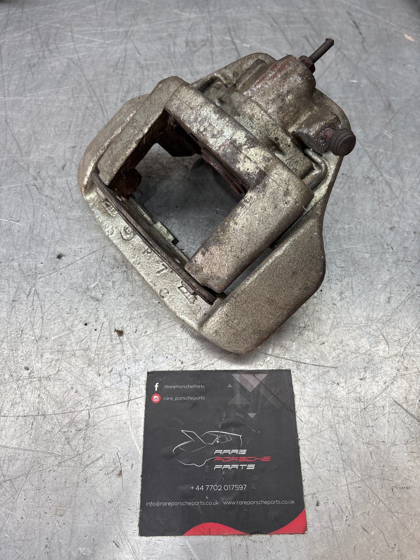 Porsche 924S 924 Turbo 944 Rear right, O/S brake caliper, used, 94435243000