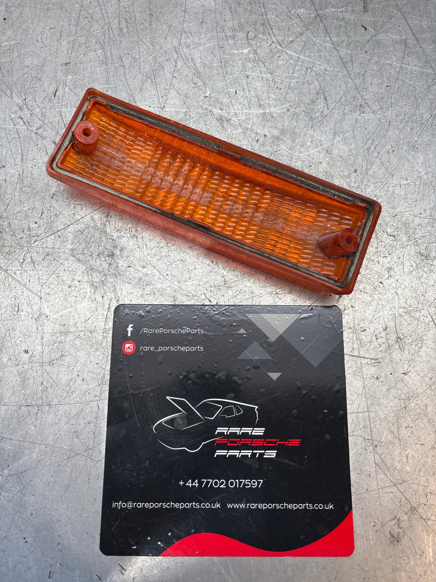 Porsche 911 indicator lens, 74-89, used, scratched 91163191600