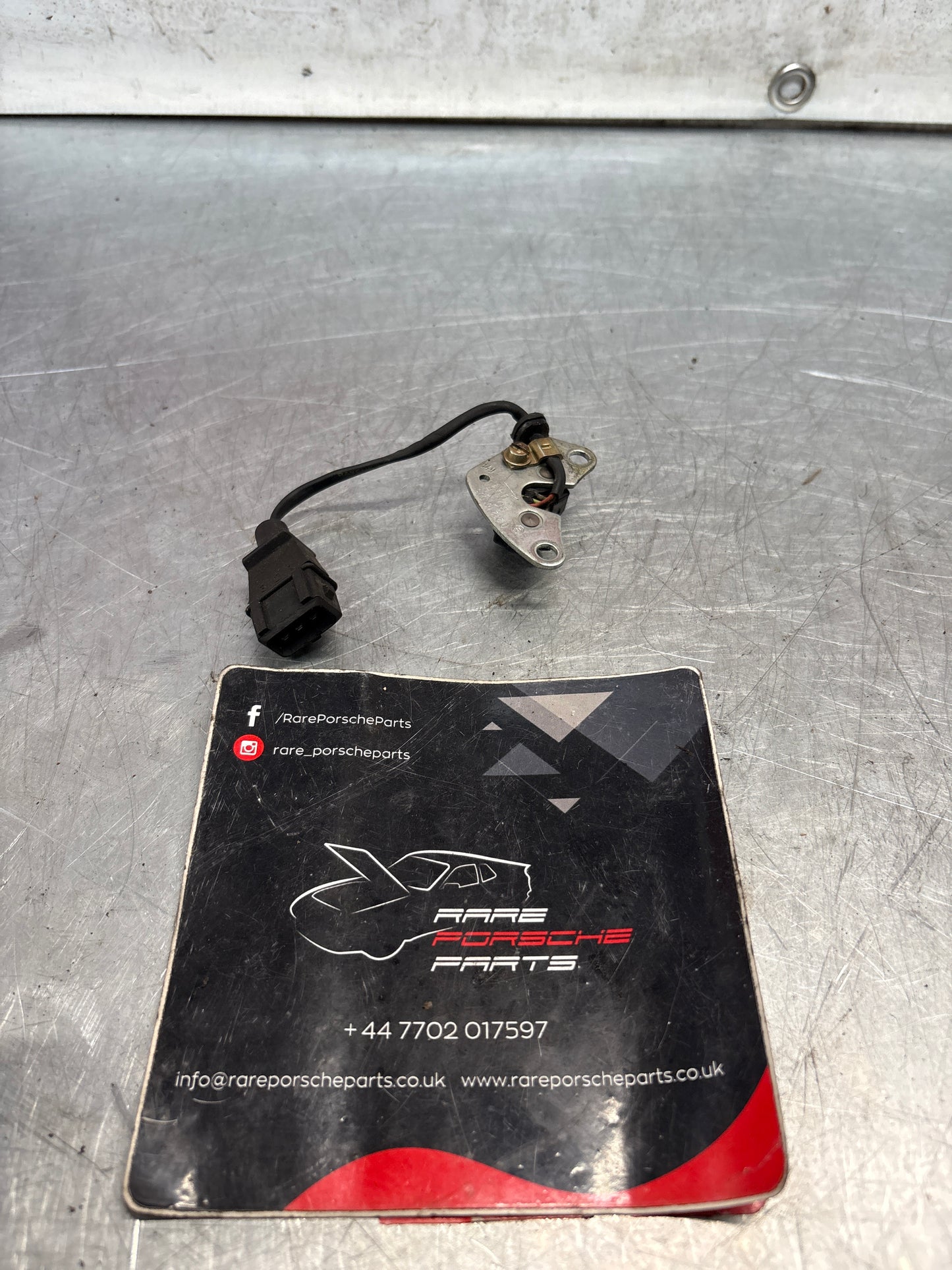 Porsche 944 928 968 camshaft position sensor, used 94453854700 / 0232101005