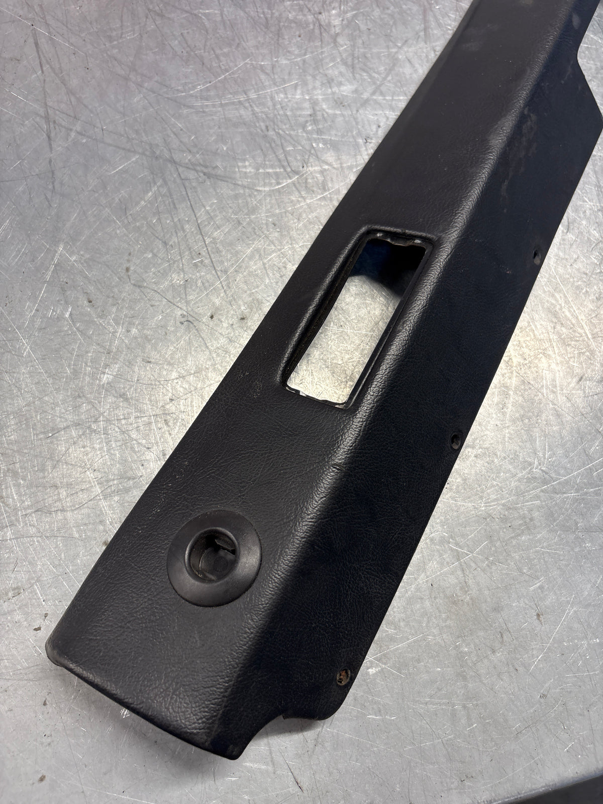 Porsche 928 tailgate interior trim, used, black 92855504705
