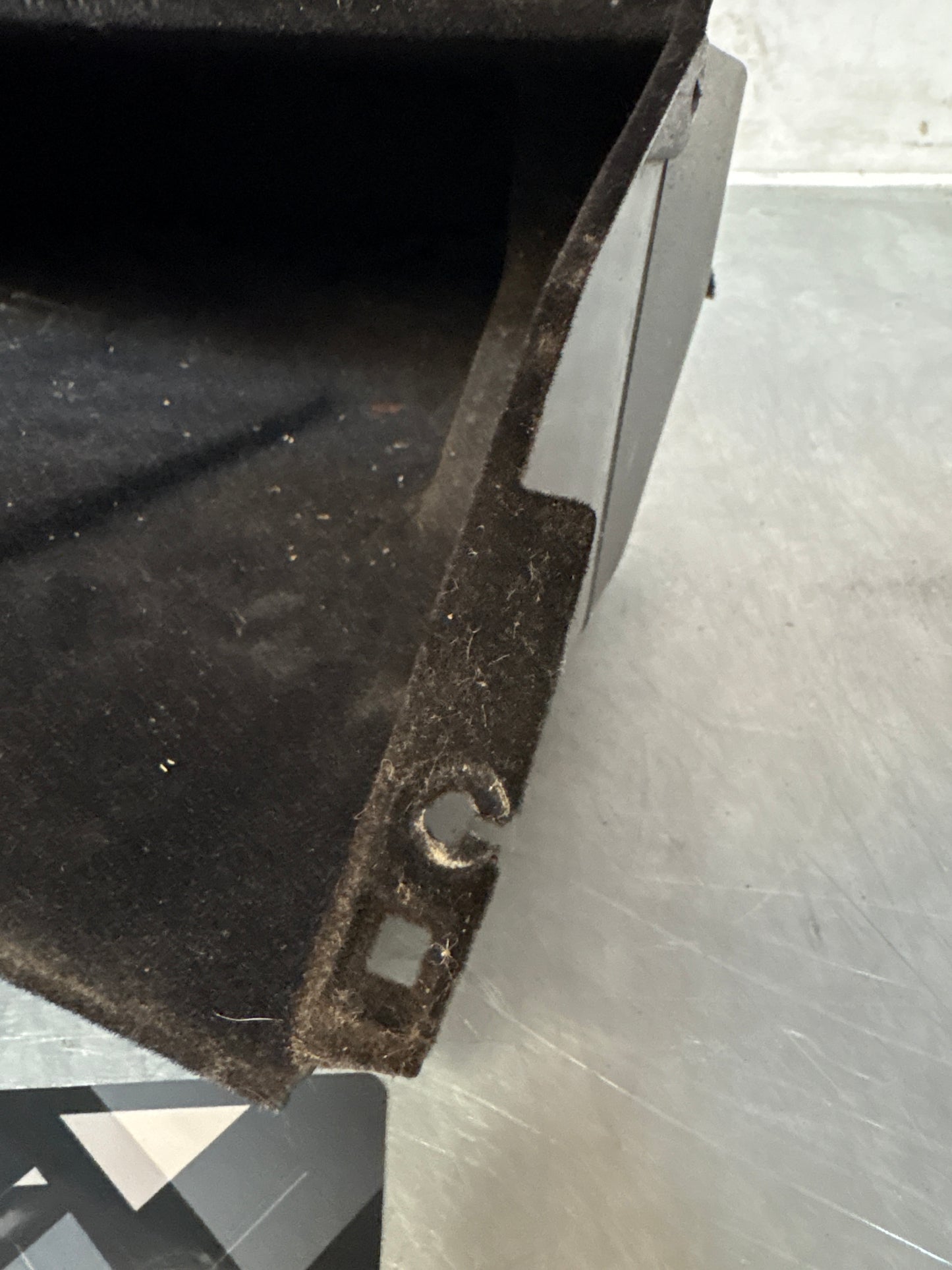 Vano portaoggetti Porsche 944, da 85.5 94455204900 Auto con guida a sinistra