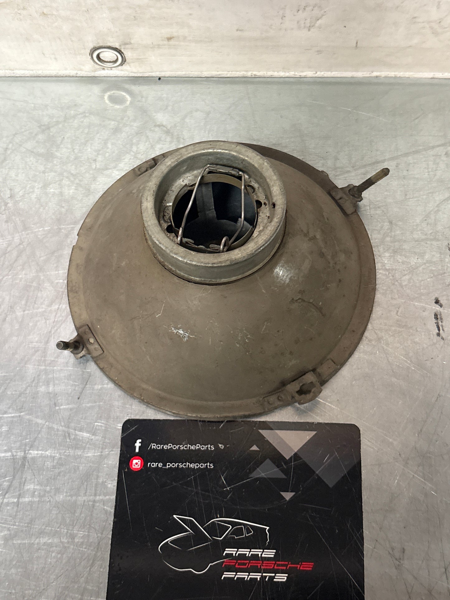 Porsche 924 944 headlight housing, LHD used 477941771