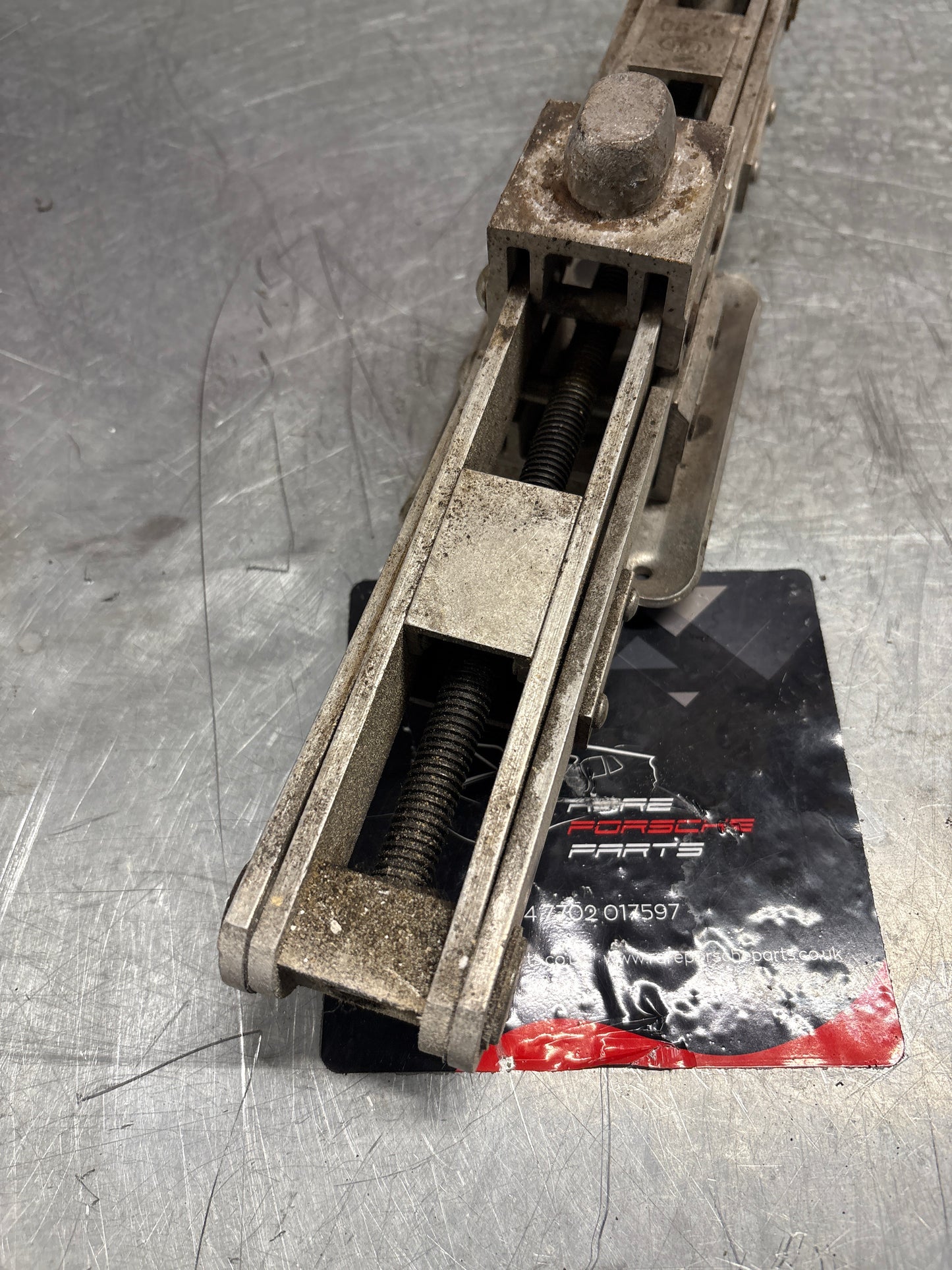 Porsche 944 / 944 Turbo / 911 Carrera 2 / 4 spare tire jack lift, used