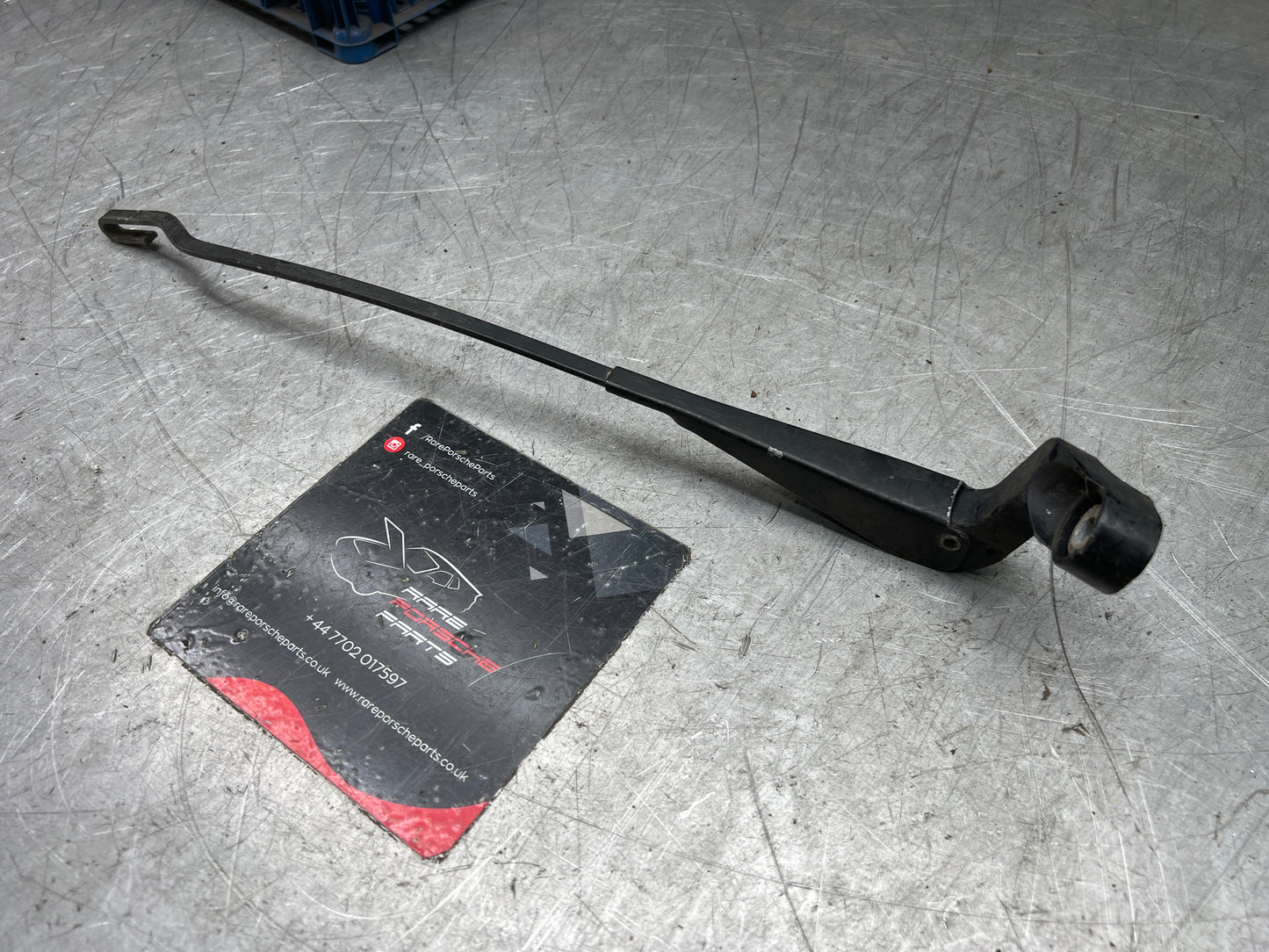 Porsche 924 80-88 944 82-85.5 Frontwischerarm 391mm, gebraucht zur Überholung