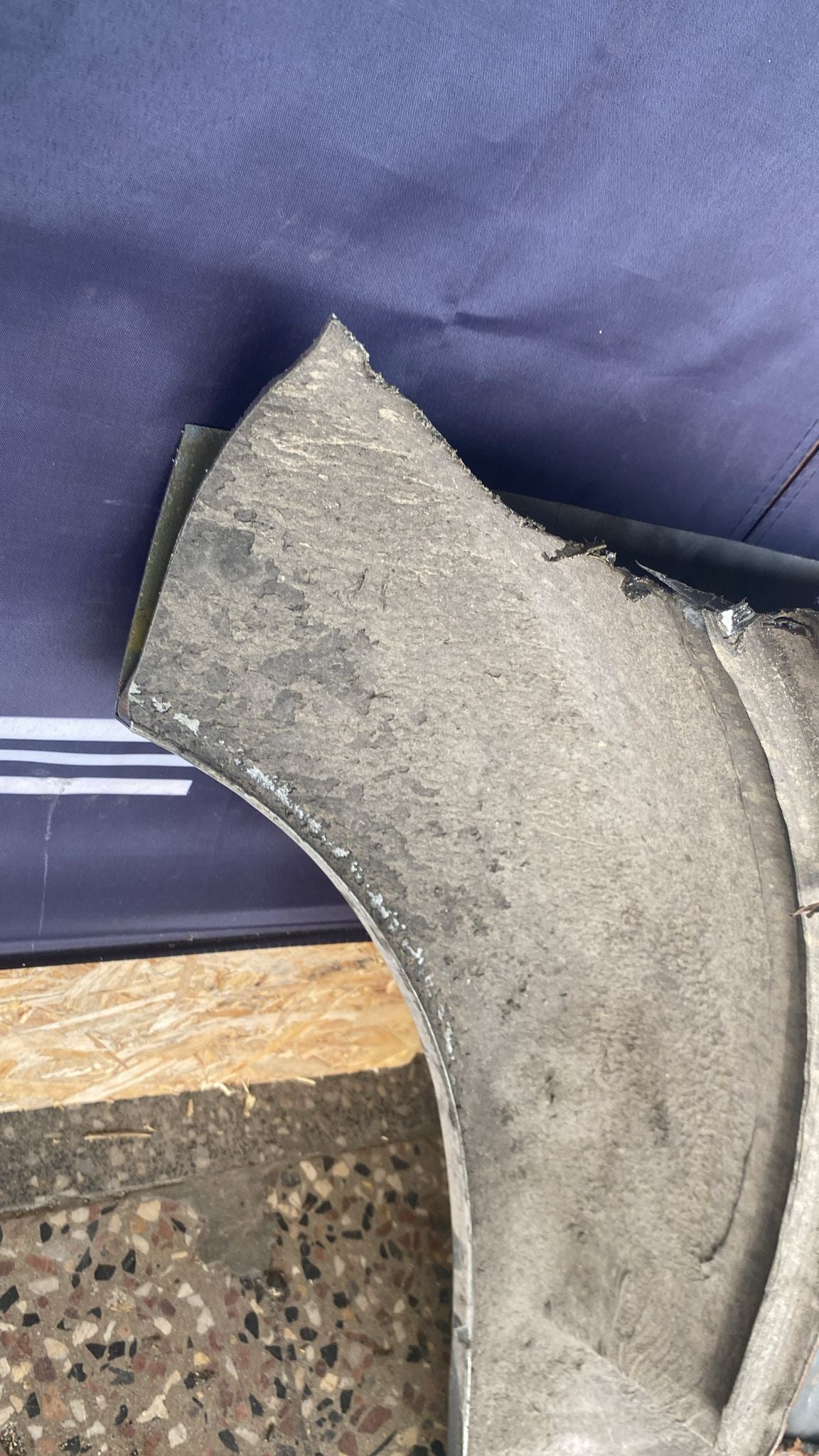 Porsche 944 left sill rear end section 94450361102