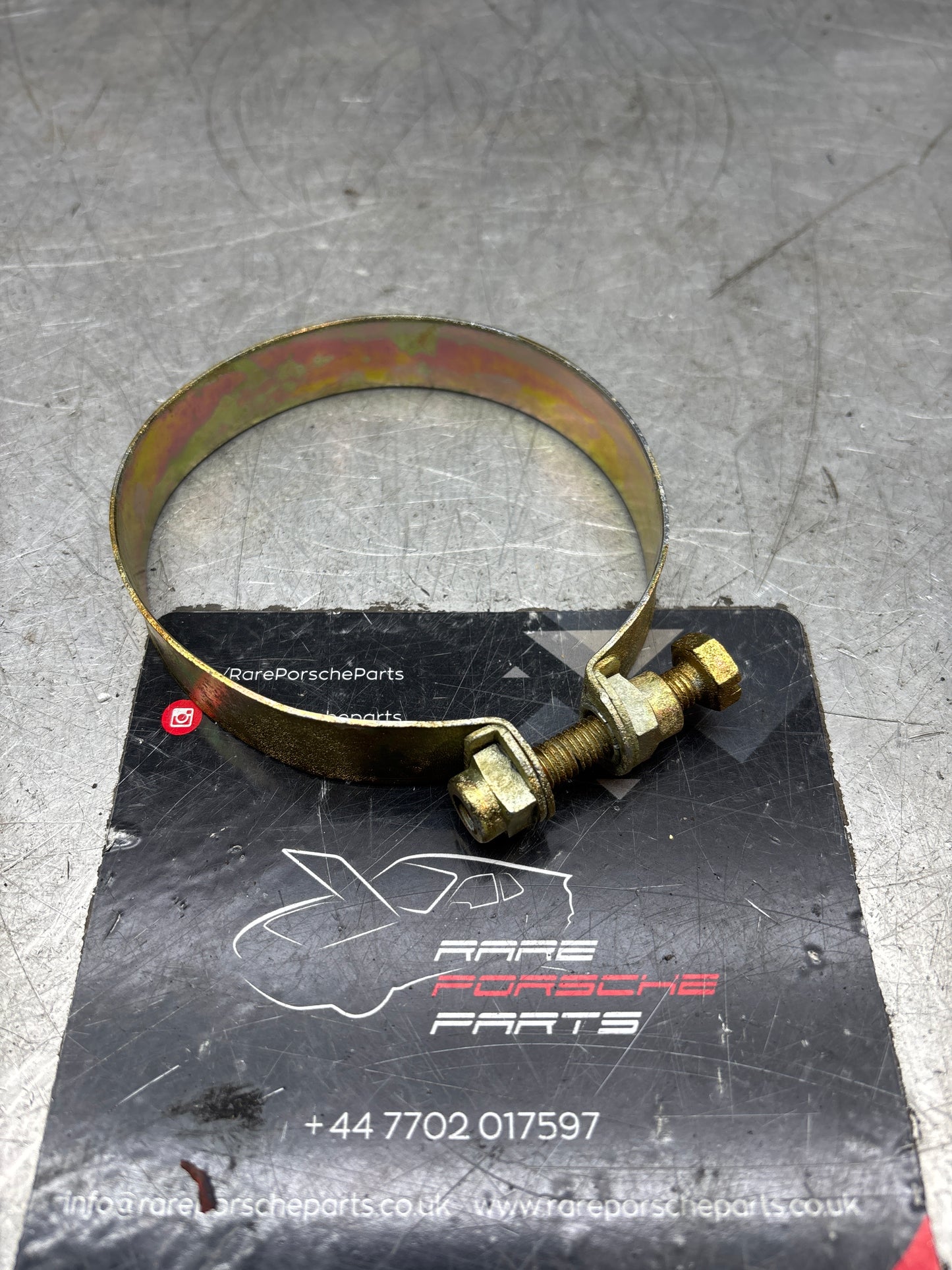 Porsche 924 Exhaust silencer bracket clamp strap 477 253 325 A 477253325A (new)