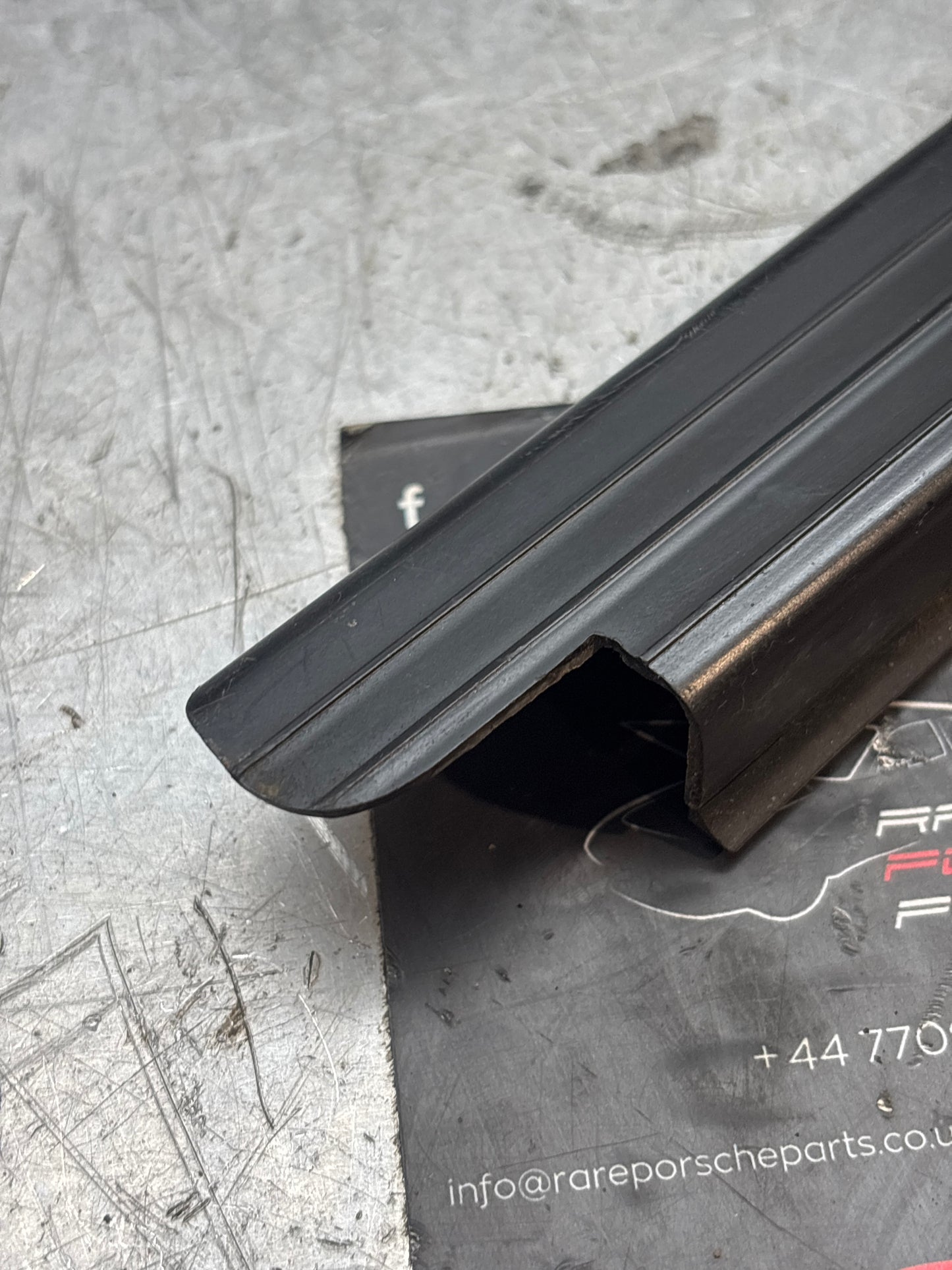 Porsche 944 convertible, cabrio left sill trim, scuff plate used 94455112100 no cracks