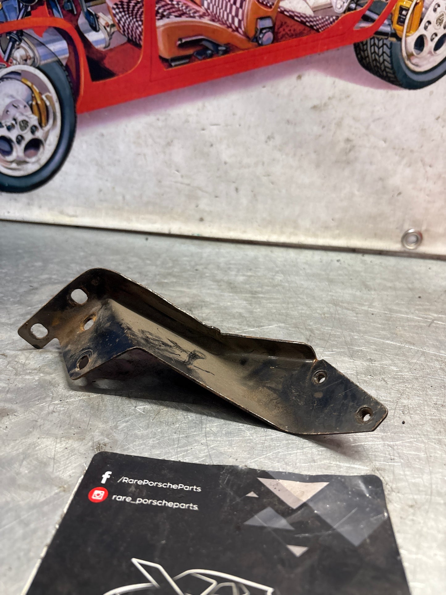 Porsche 924 Turbo retaining bracket, used 93110722700