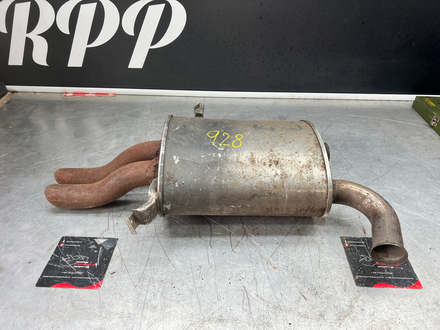 Porsche 928 rear exhaust box, used 92811109704