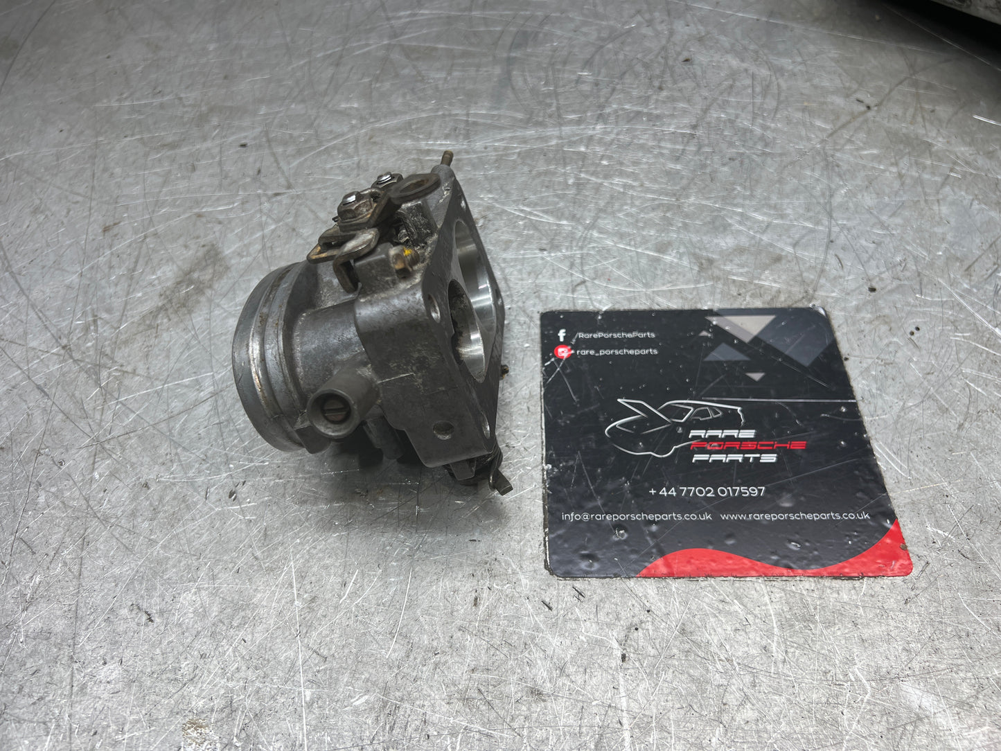 Porsche 924 2.0 Turbo throttle body 93111006105, used