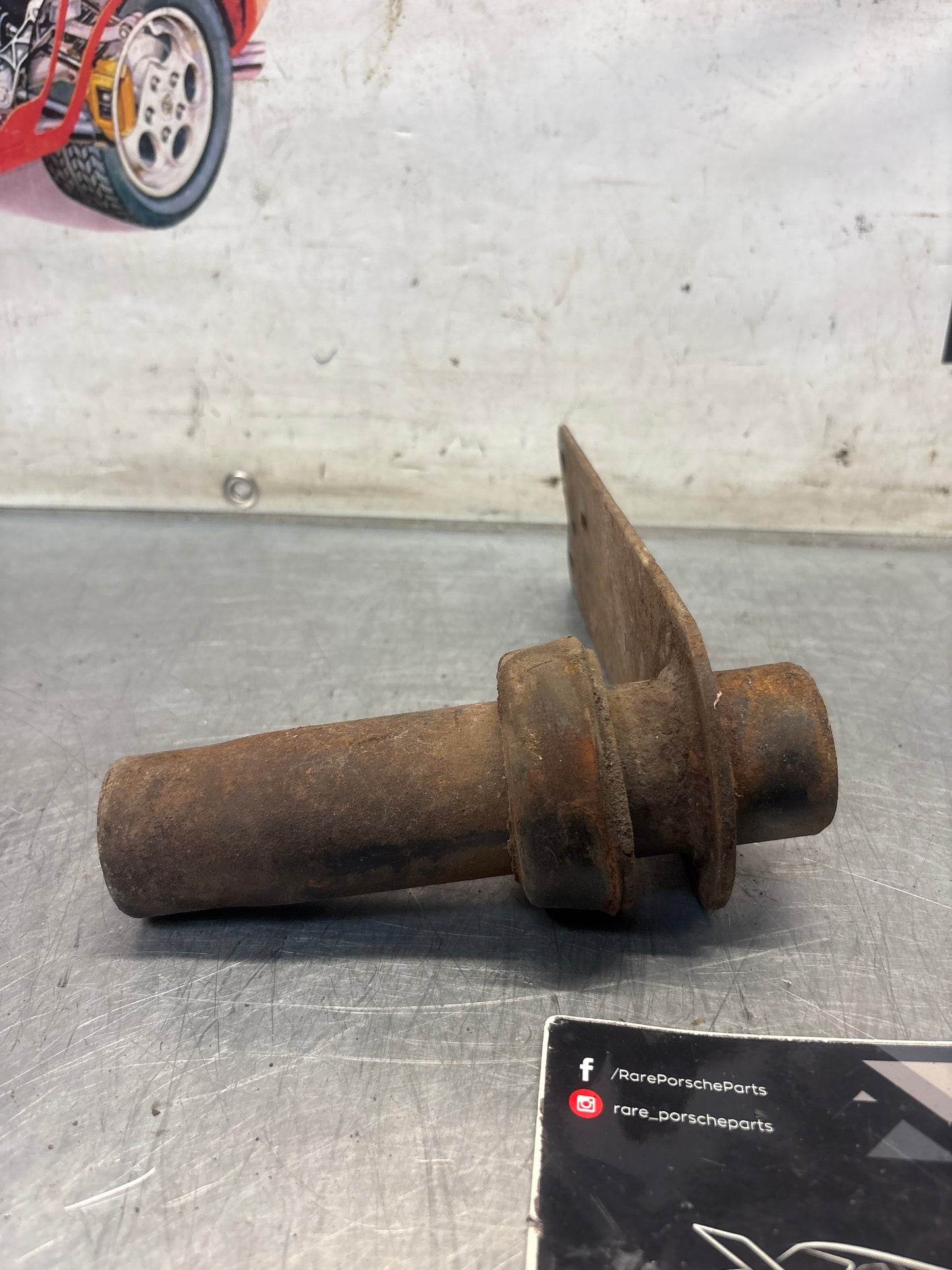 Porsche 924 76-79 left trailing arm, used 113511205B