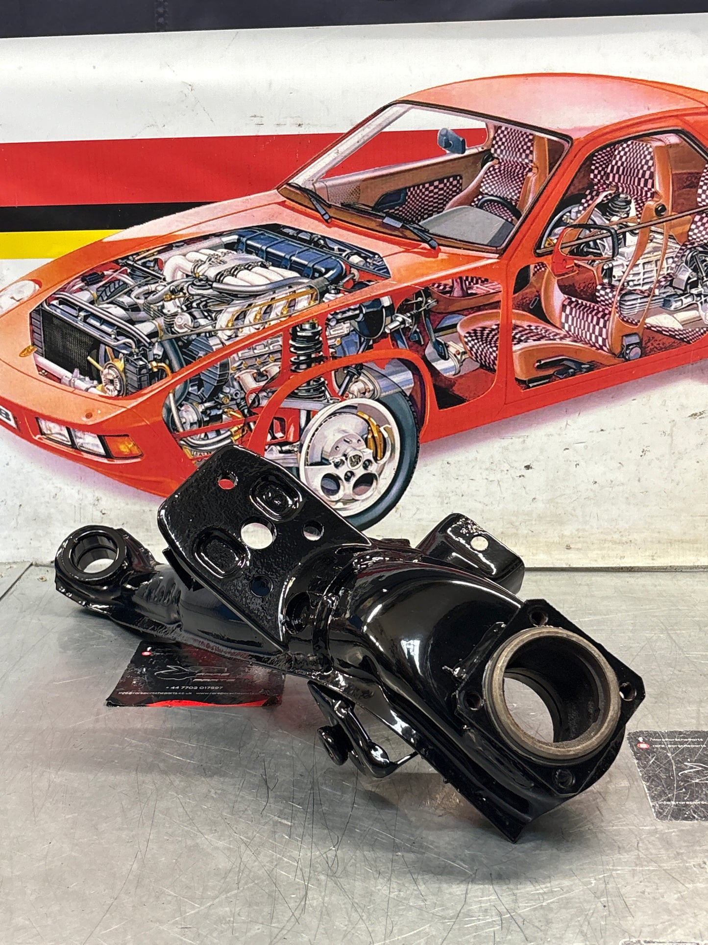 Porsche 924 944  -85.5 Rear right trailing arm,  refurbished 94433102200