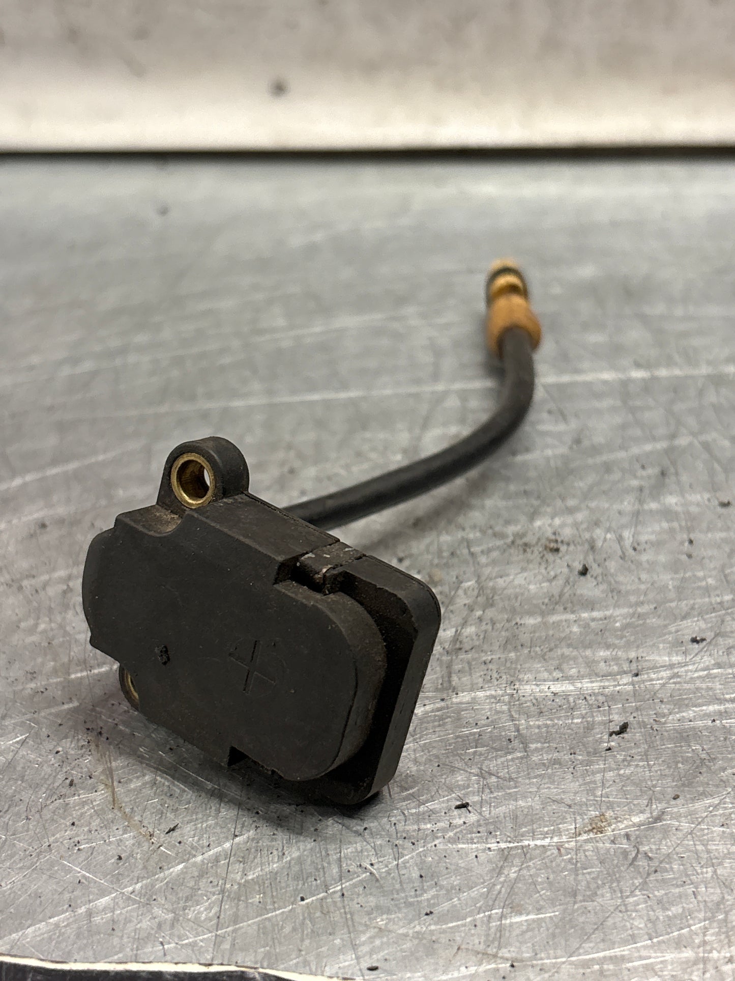 Porsche 928 S4 Tire pressure sensor, used 92860641400 / 0335569987