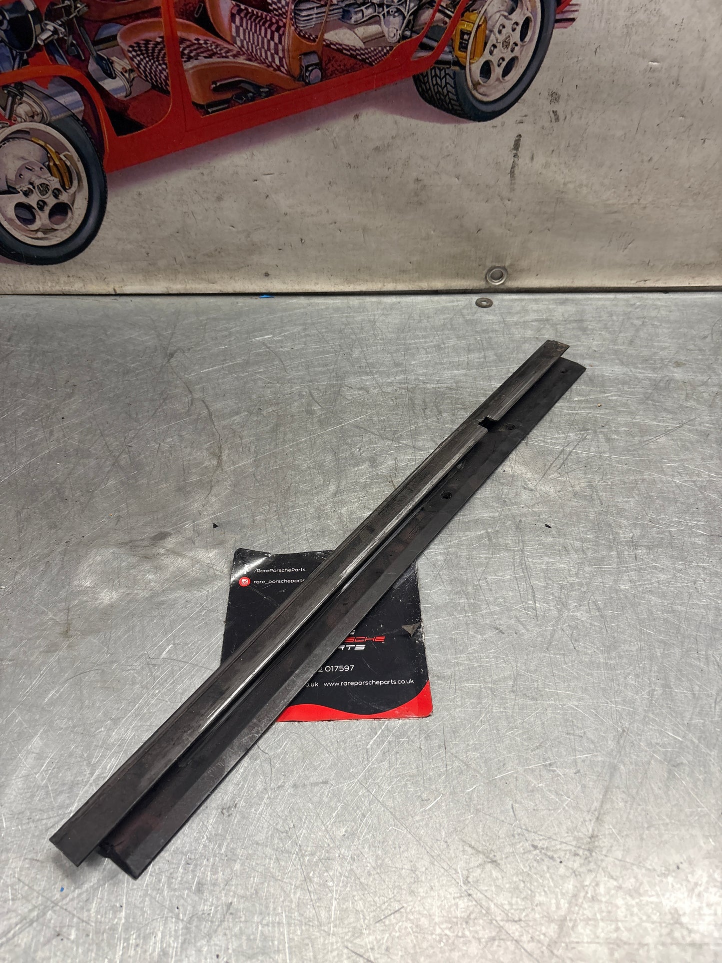 Porsche 928 left sunroof guide rail, used 92856401541