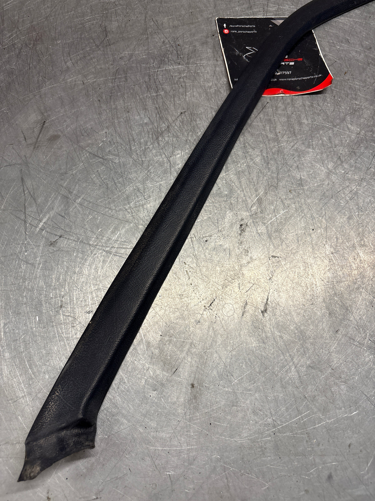 Porsche 928 right, off side door upper frame surround trim, marine blue 92855502602, used