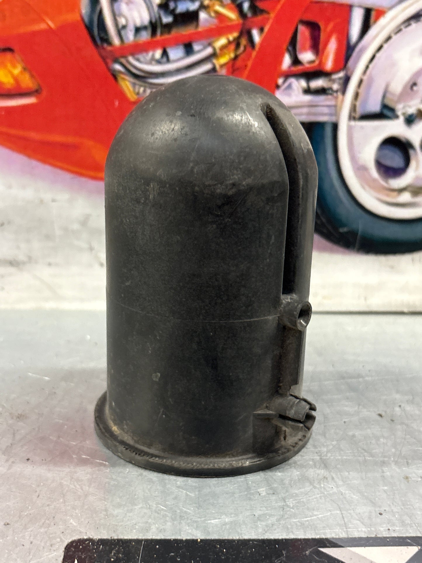 Porsche 944 (1986-1991) Vacuum Reservoir without Bracket 94557380800 / 049129808A used