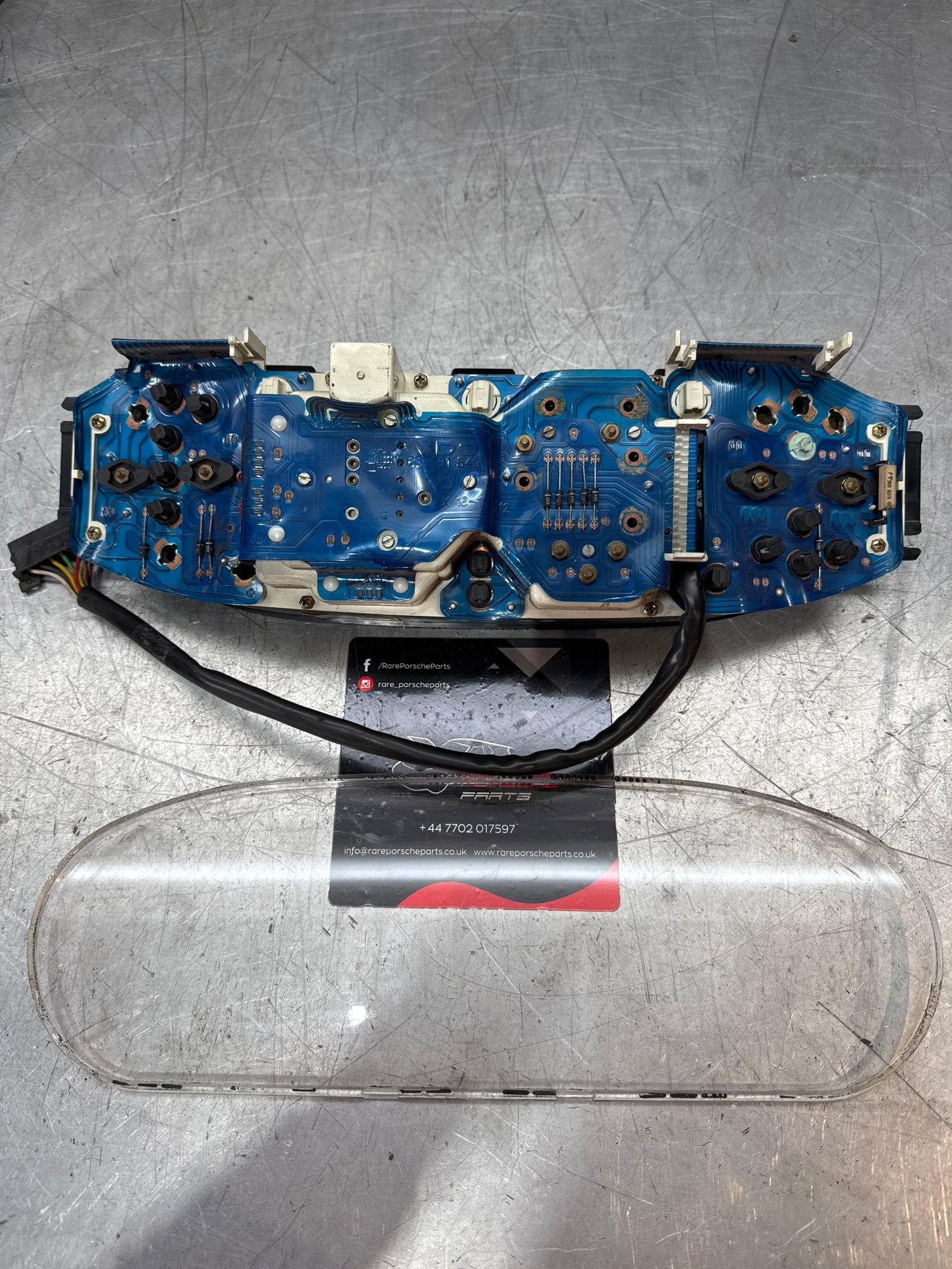 Porsche 944 dash clock binnacle pod speedometer, automatic 94564131107 122711 miles, spares or repair