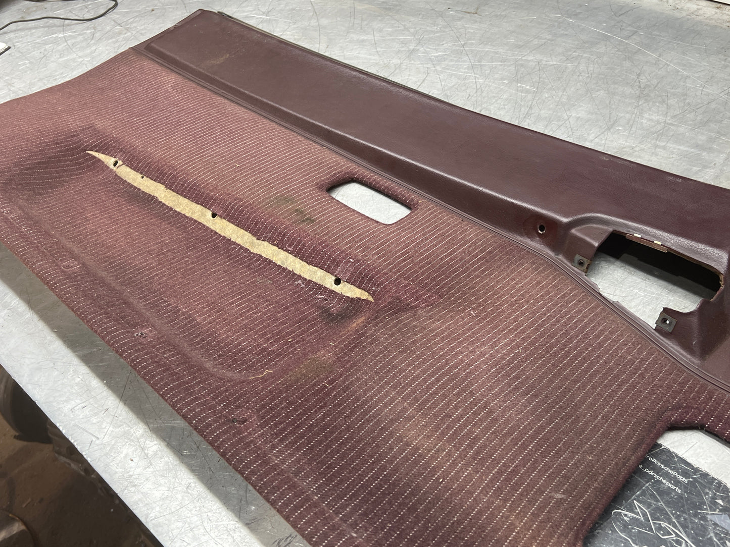Porsche 944 left burgundy pinstripe door card for late cars from 85.5 944555017