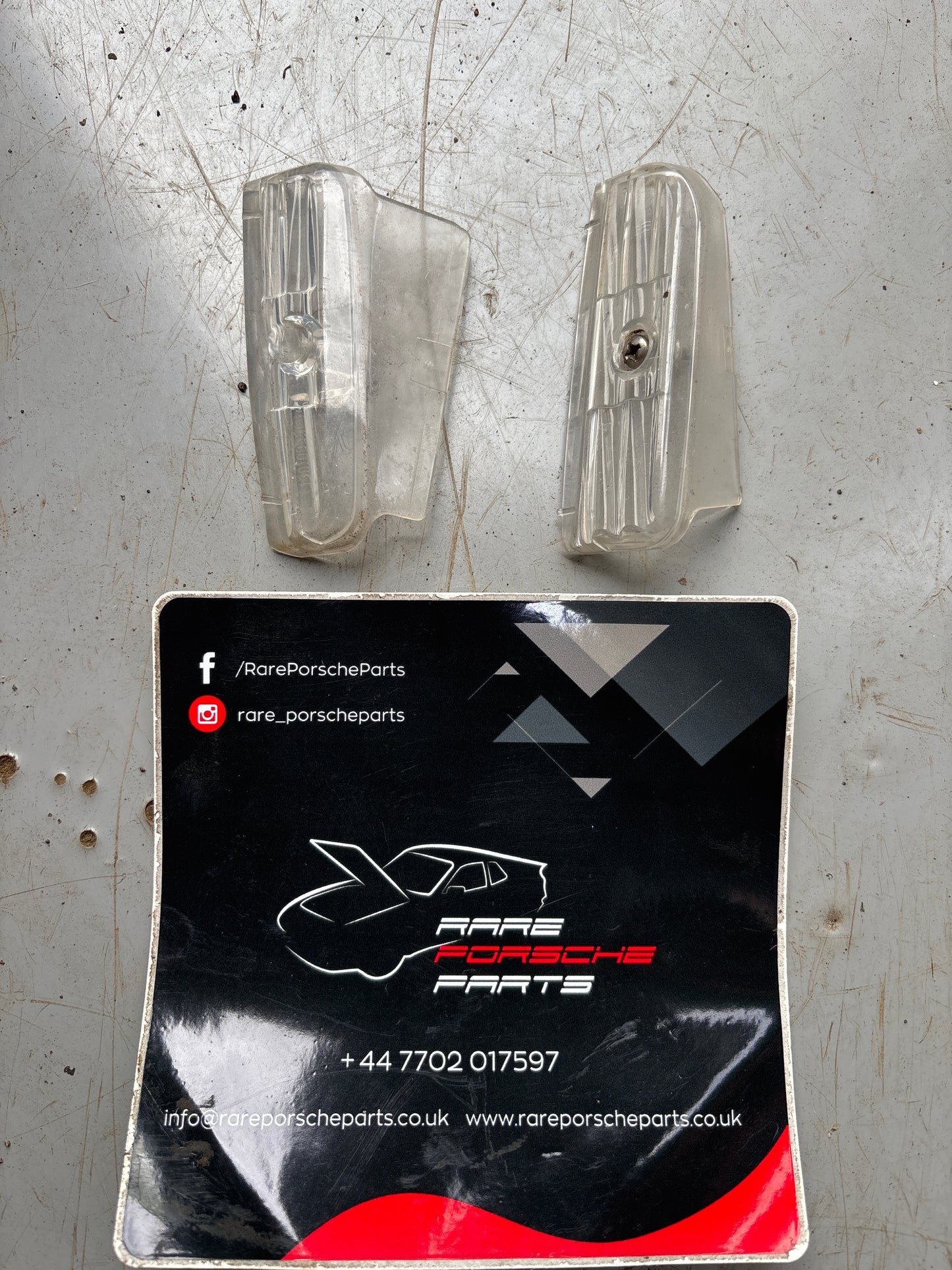 Porsche 944 S2 Turbo foglight side trim, white, left side, used 95163193100