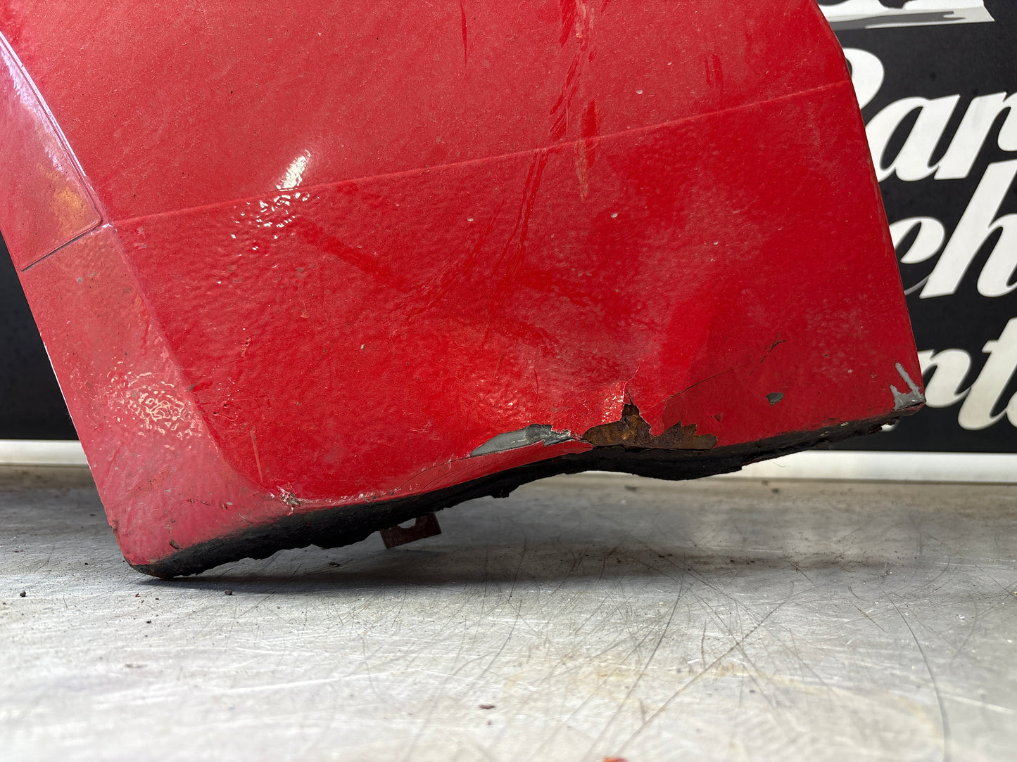 Porsche 944 early left front wing, please see photos, used