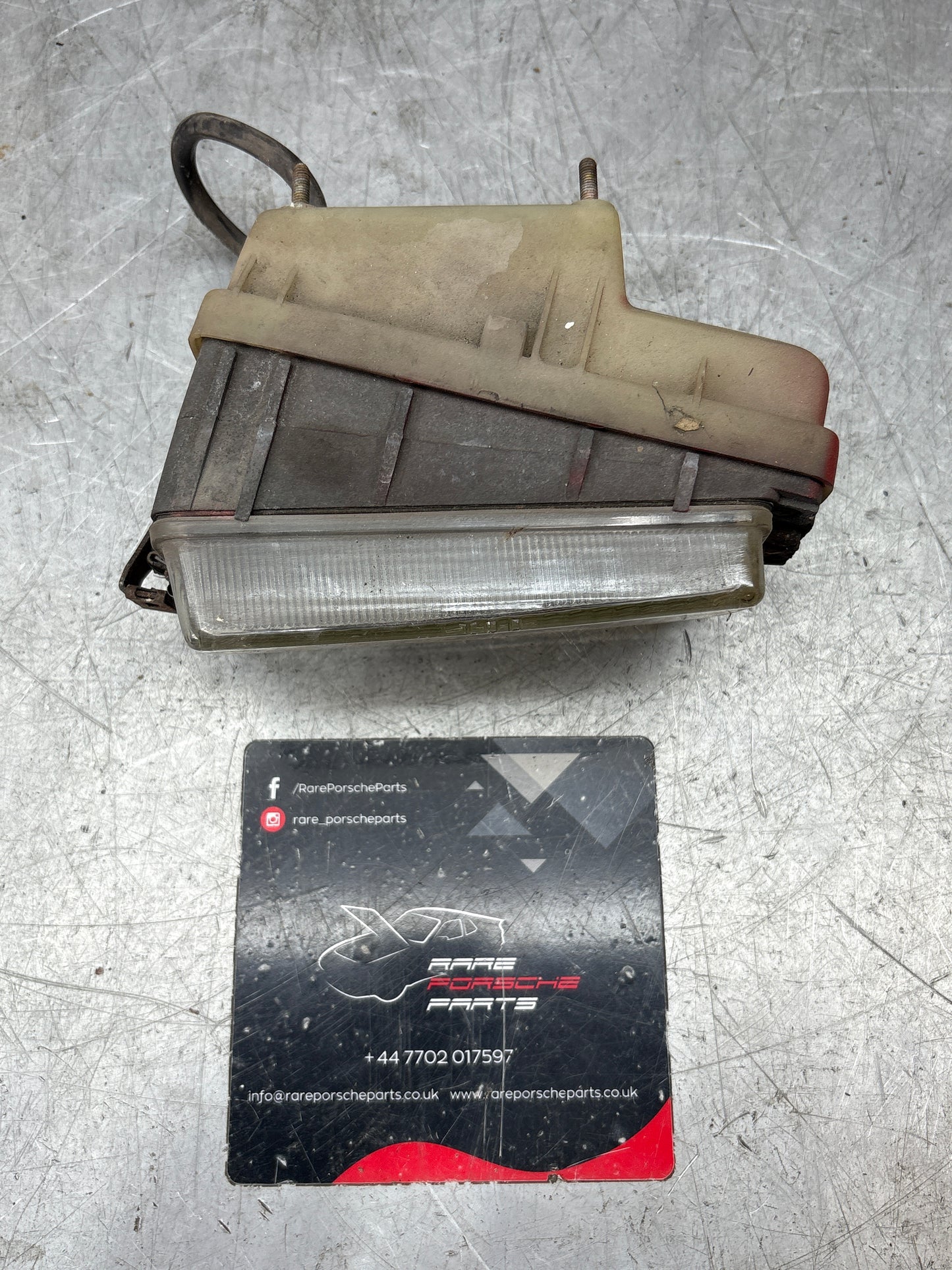 Porsche 928 Bosch headlight high beam, right 0306403002 / 92863141400