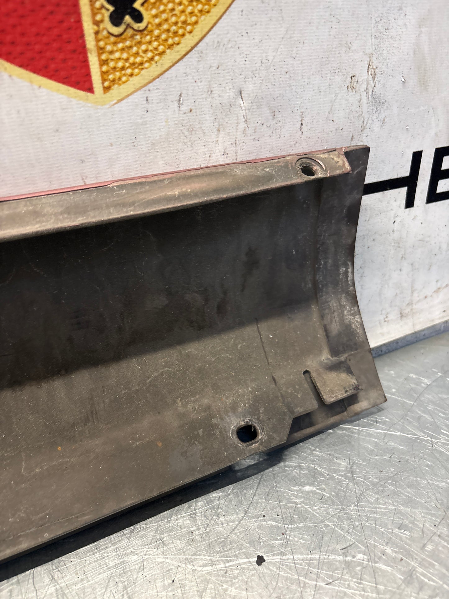 Porsche 928 S4 left sill cover, used 92855908502