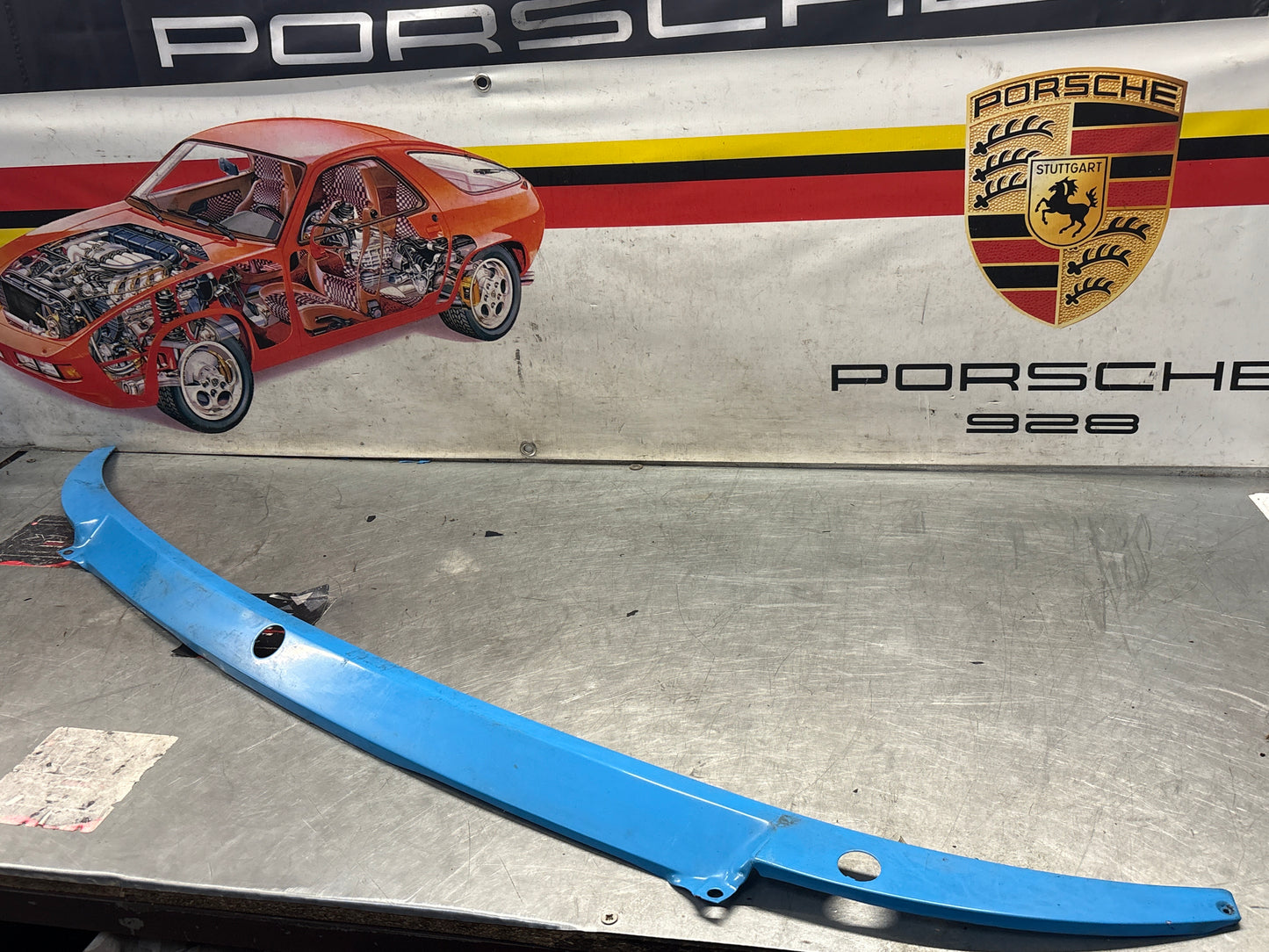 Porsche 928 LHD wiper cover panel, used 92855911702