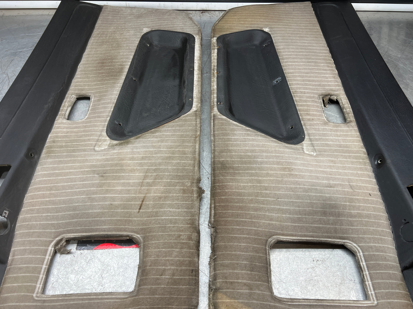 Porsche 924 944 -85.5 pair of Used RHD Porsche pinstripe black / white door cards, 478867011 / 478867012 used