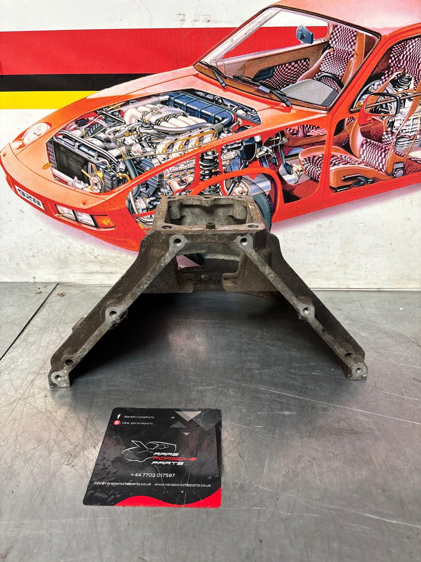 Porsche 928 Engine Drivetrain Bell Housing 9281164019R