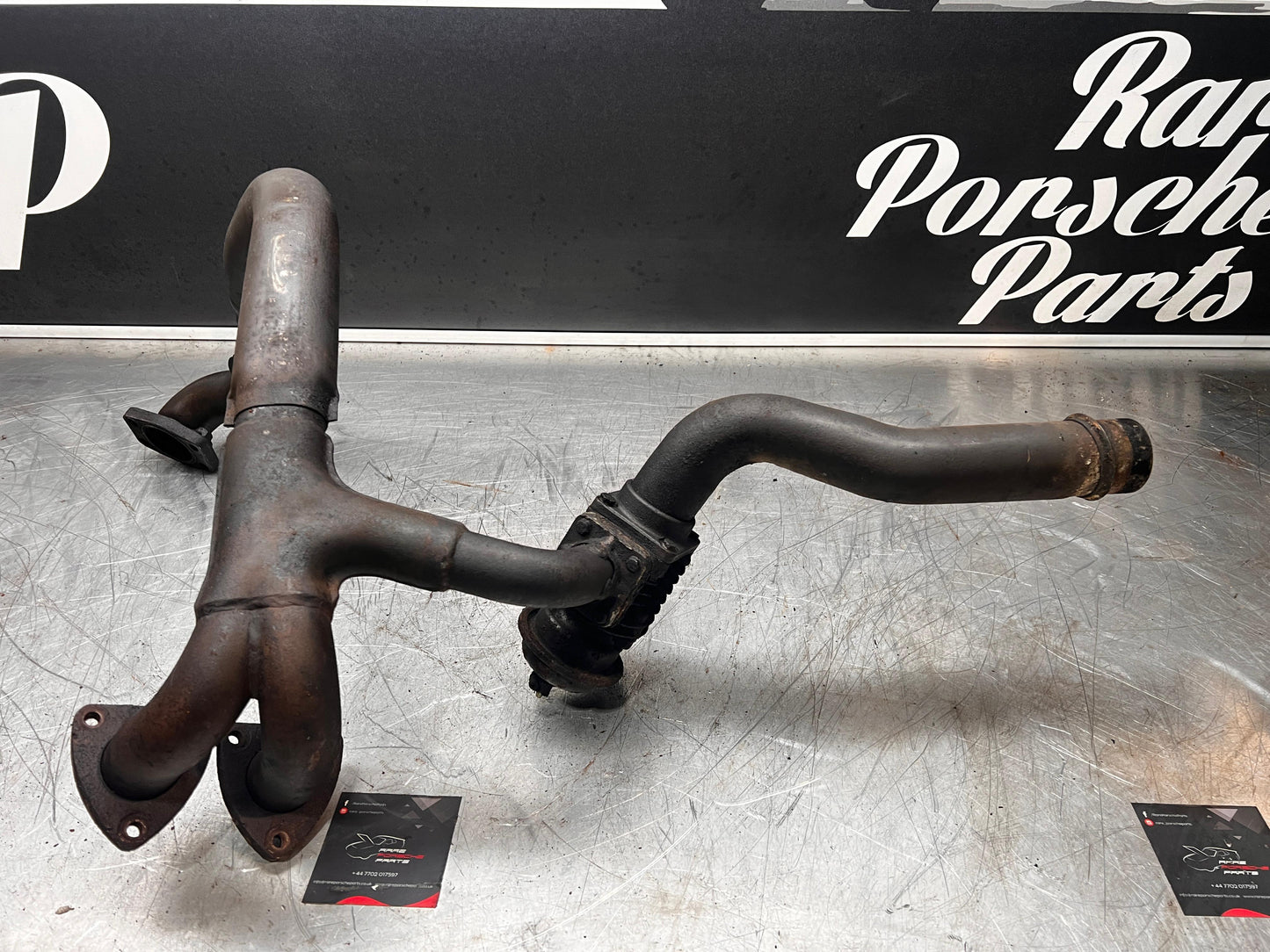 Porsche 944 Turbo exhaust cross over pipe 95111109615 with wastegate used