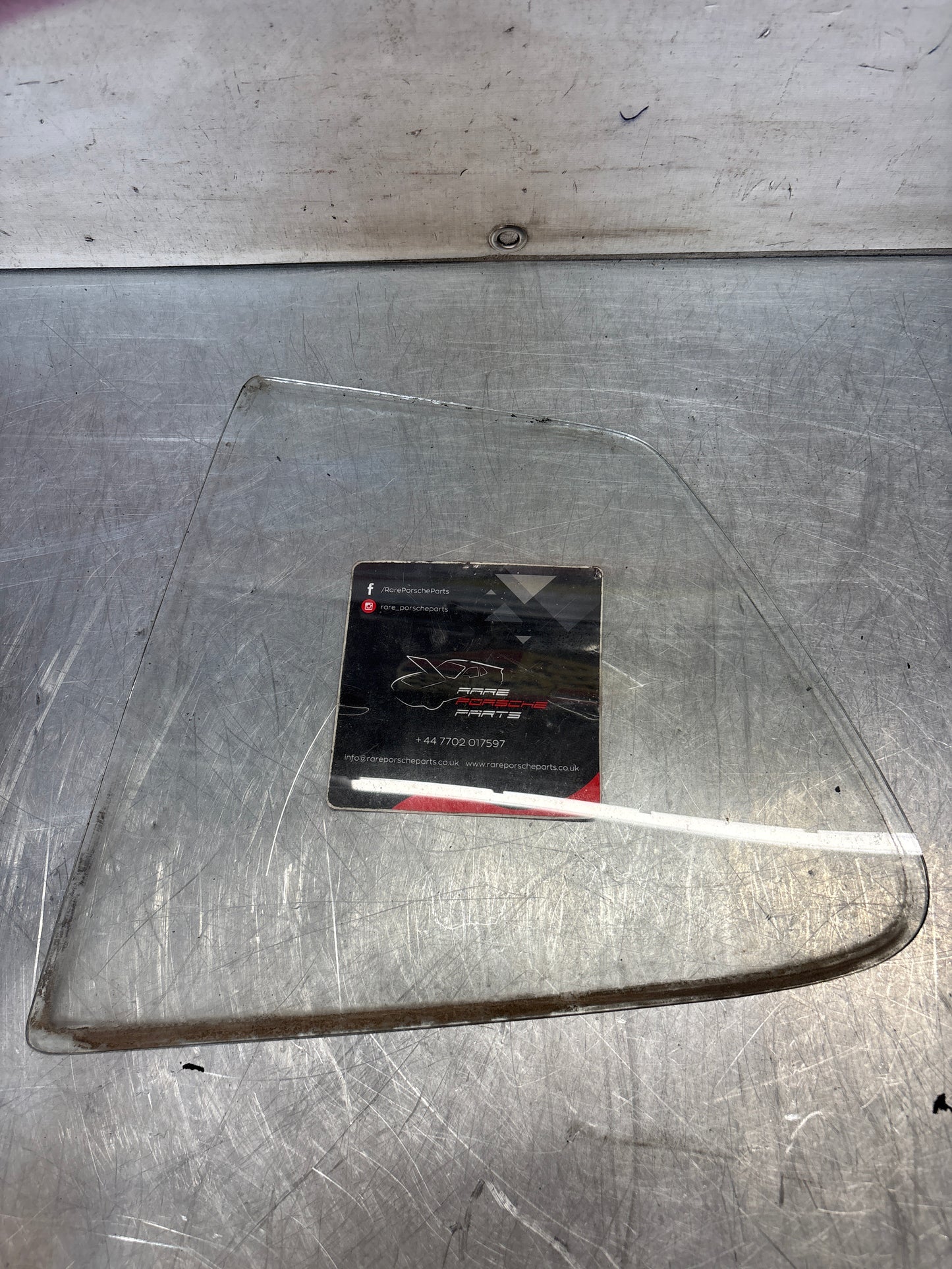 Porsche 944 924 rear left quarter window glass, clear used, 477845311A