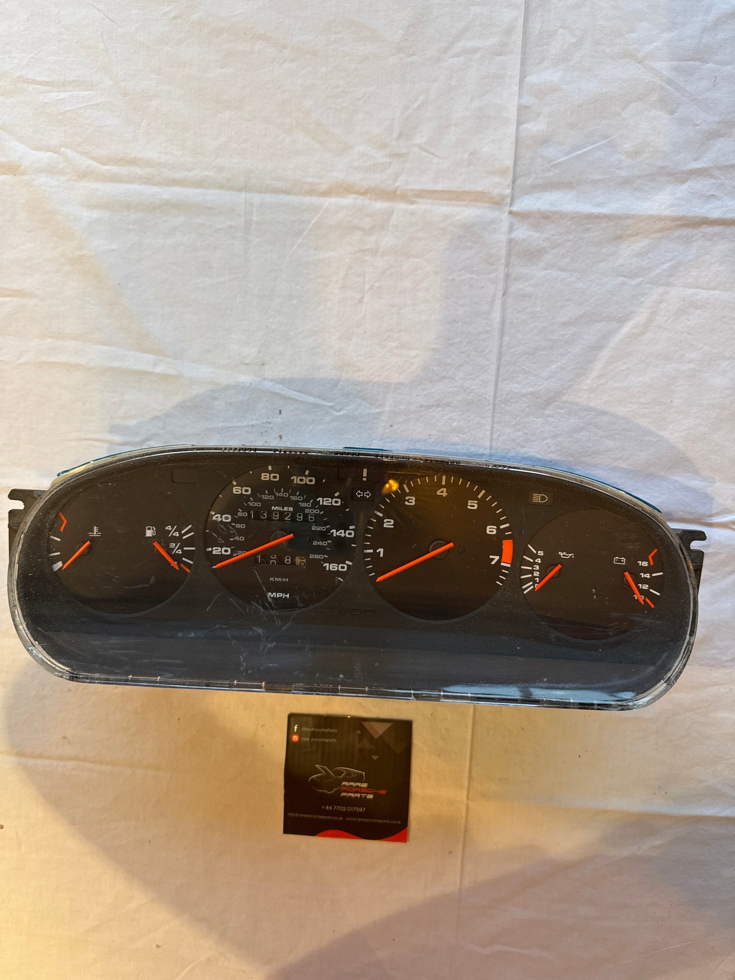 Porsche 944 dash clock binnacle pod speedometer, 94564131106 used 139296 miles plastic screen has some small scratches