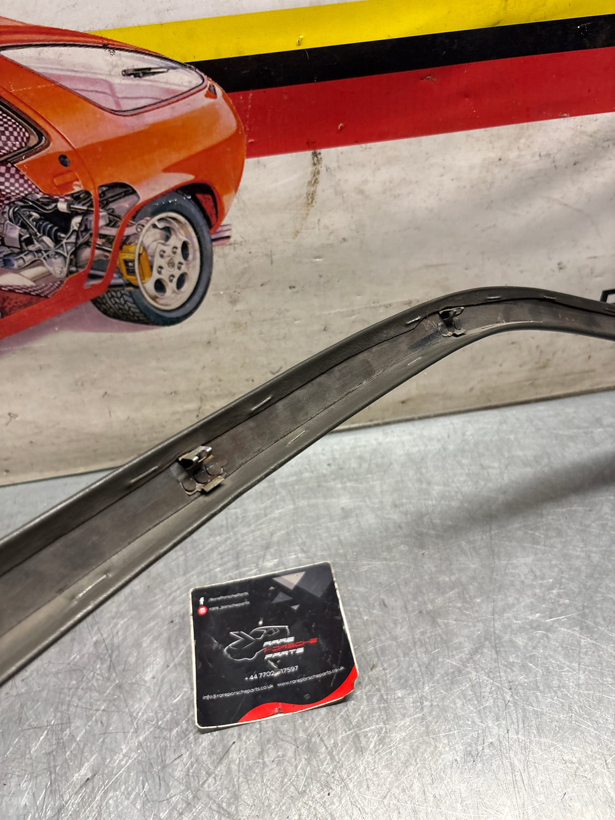 Porsche 928 right, off side door upper frame surround trim, grey 92855502602, used