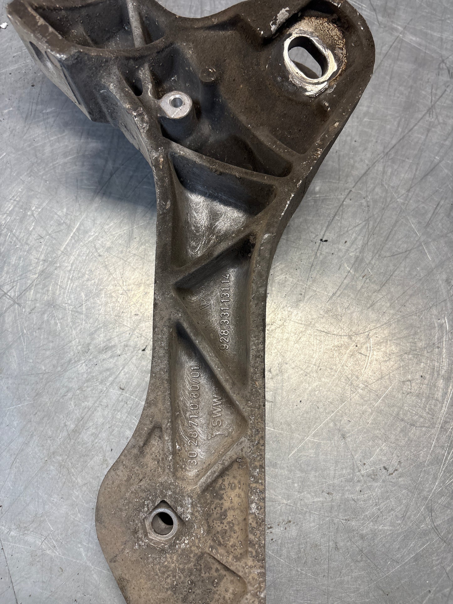 Porsche 928 rear gearbox subframe, used 92833113114